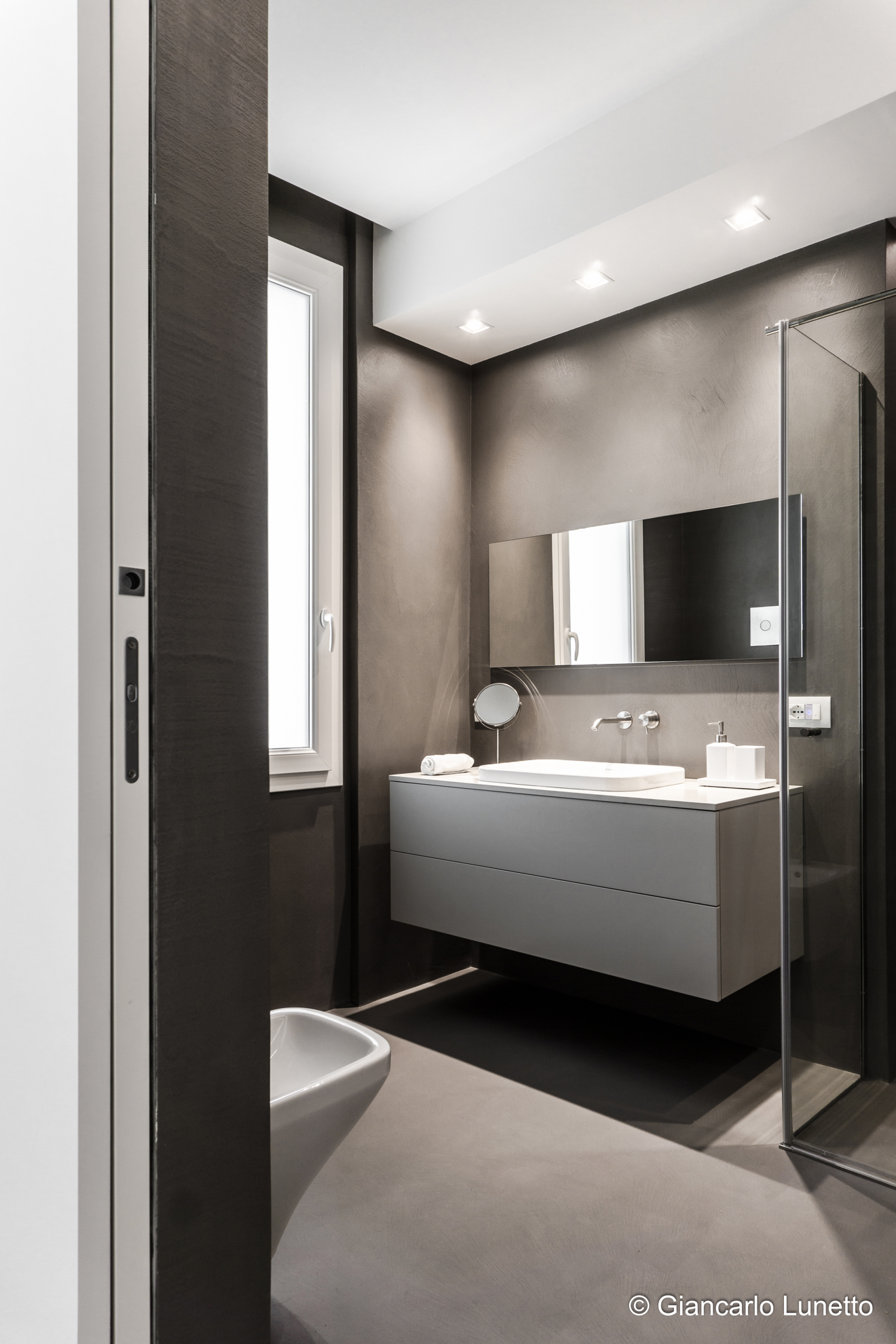 乡村 70 年代老宅翻新，现代家庭生活空间-137