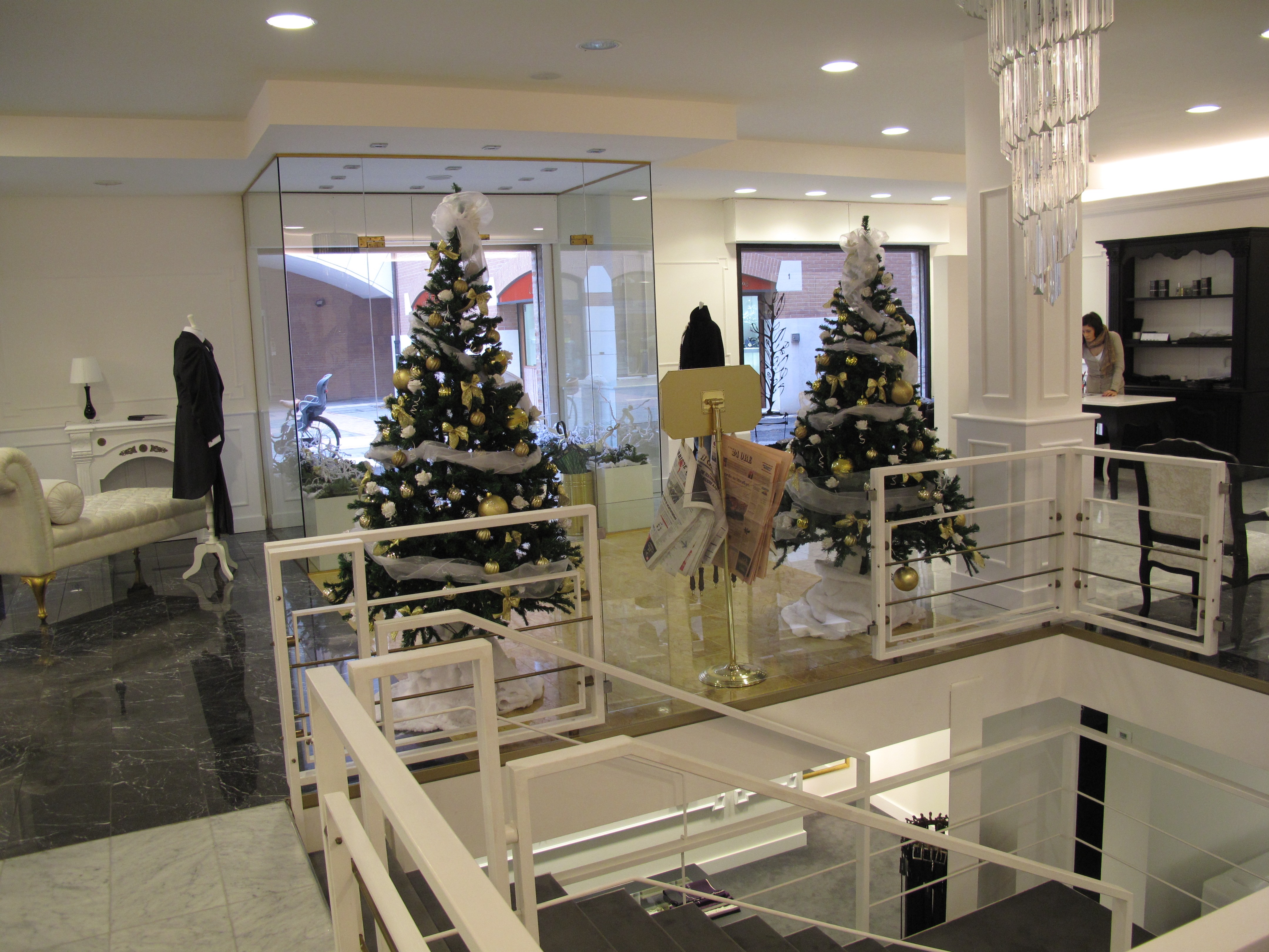 私人定制服装店的魅力空间-8