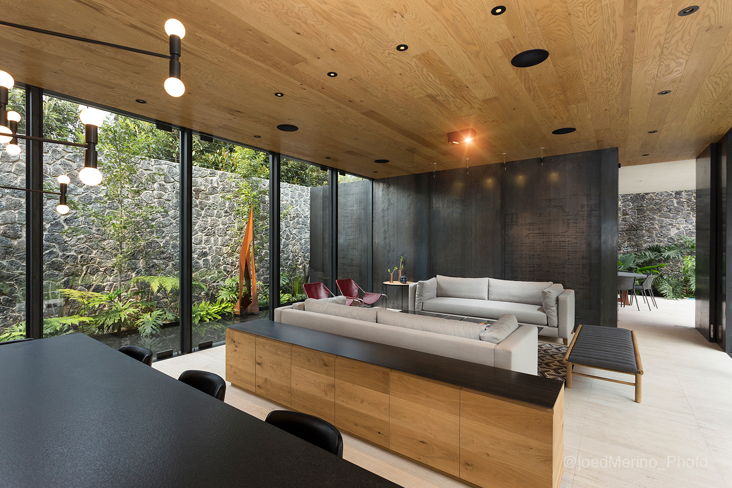 自然光通风的浴室设计-18