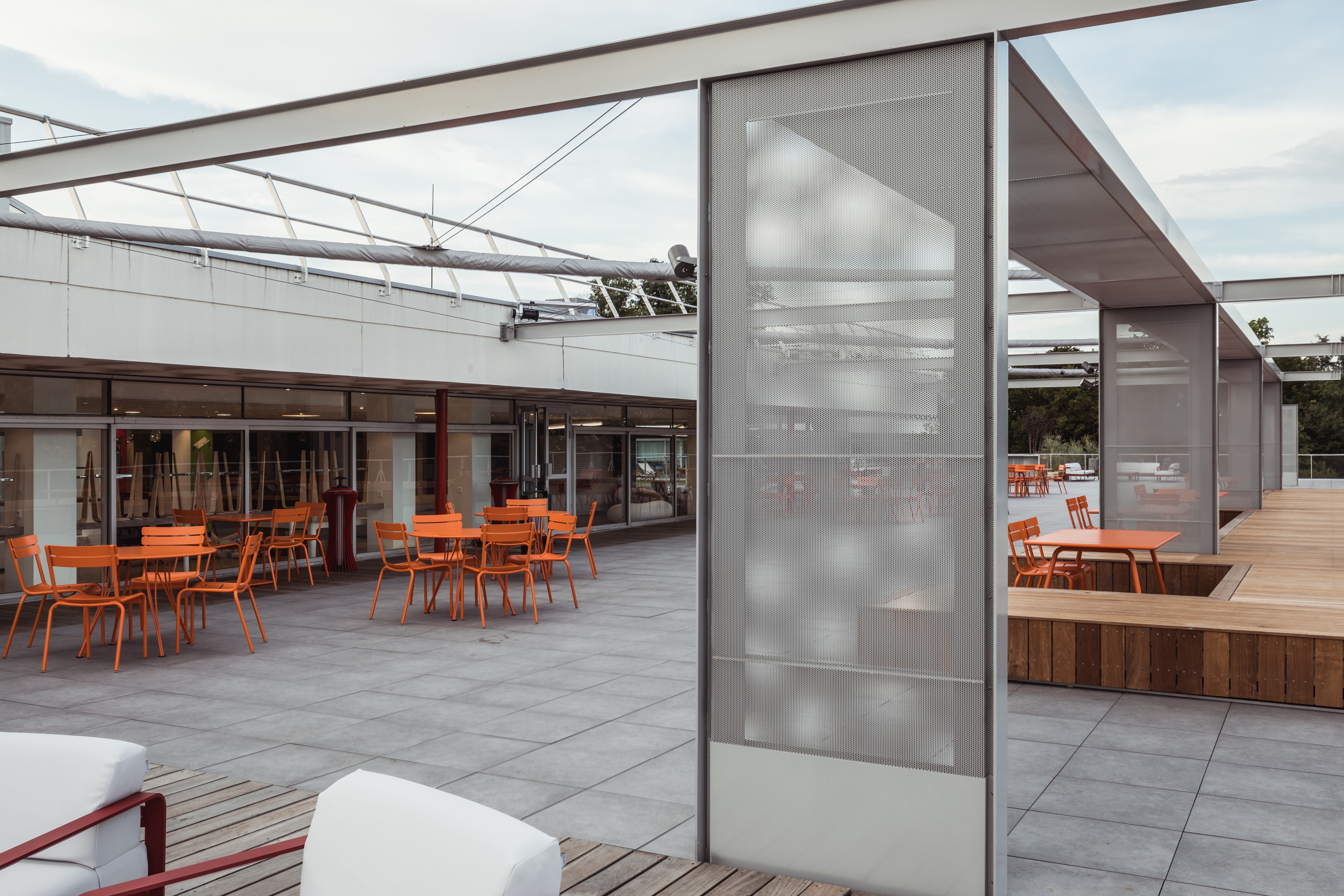 EM Lyon 商学院屋顶露台改造-16