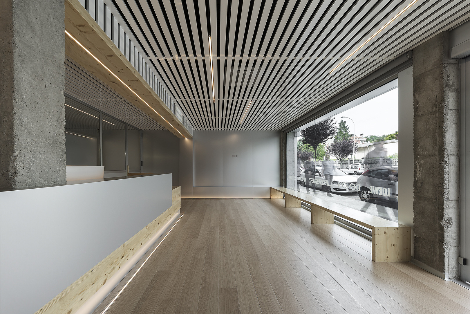 Unitec 维修中心·现代办公空间的巧妙设计-2