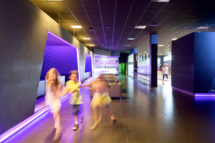 瓦尔米亚温泉浴场 普拉斯科维茨基+帕尔泰内茨基建筑师事务所-10