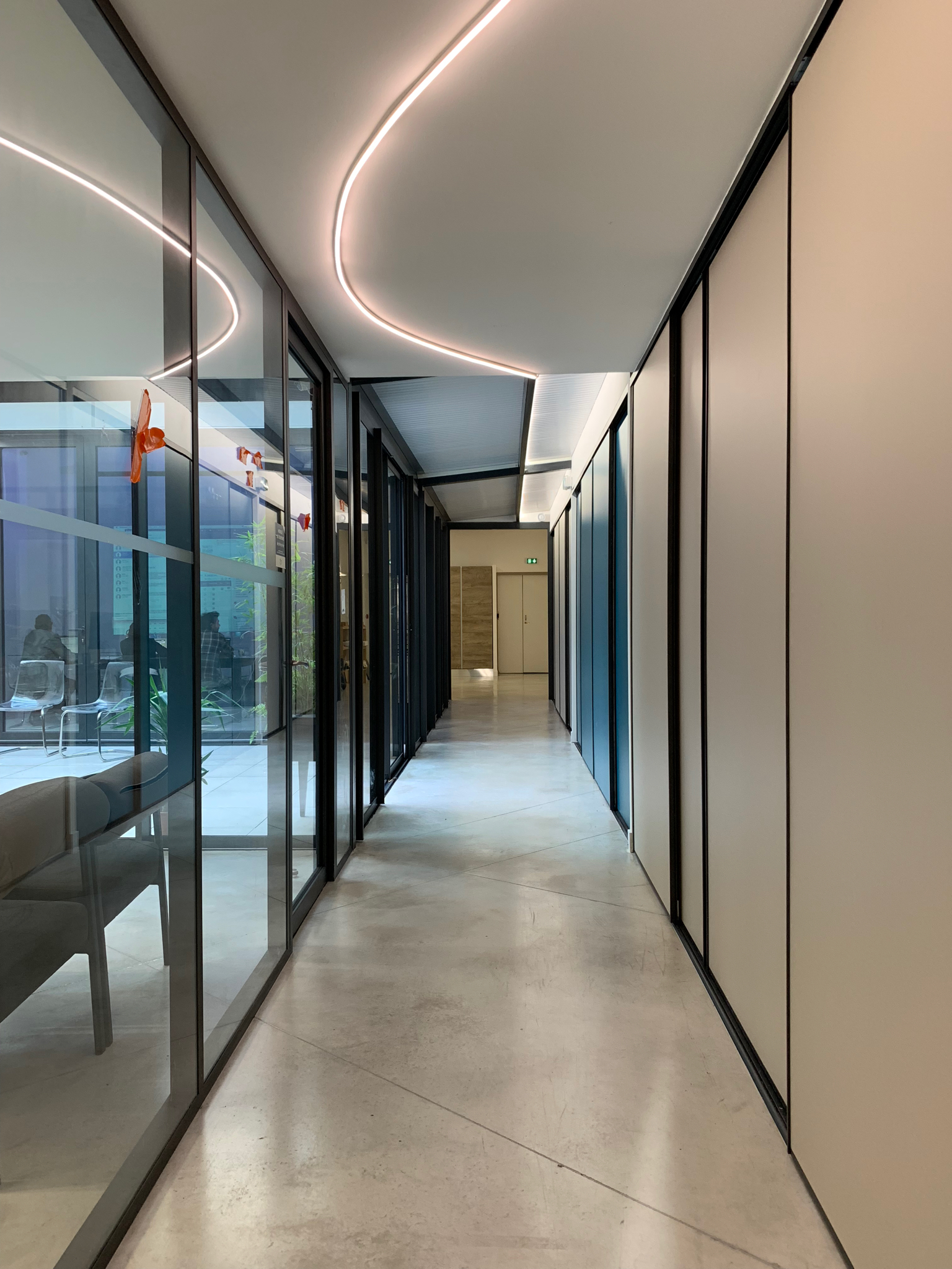 2016 年新领域公司仓库变身网络代理总部-10