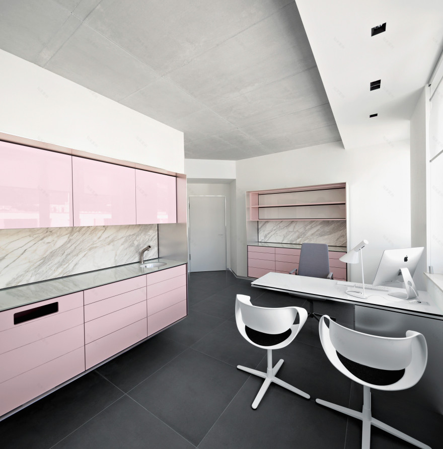 德国 Altmühltal Skin and Laser Center 室内设计-13