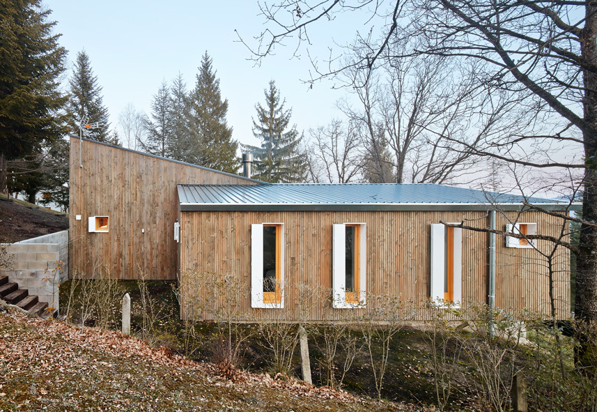 森林山间 | 木质通风的山居设计-54