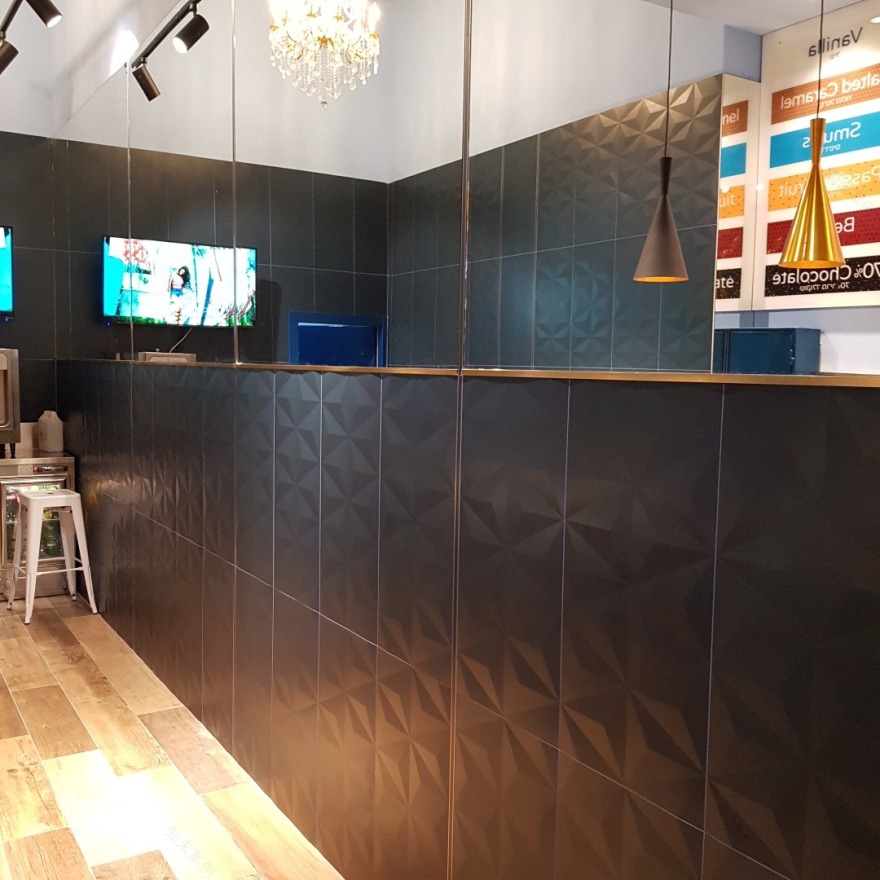 意大利 Gela 冰淇淋店,现代简约设计诠释 vegan 潮流-6