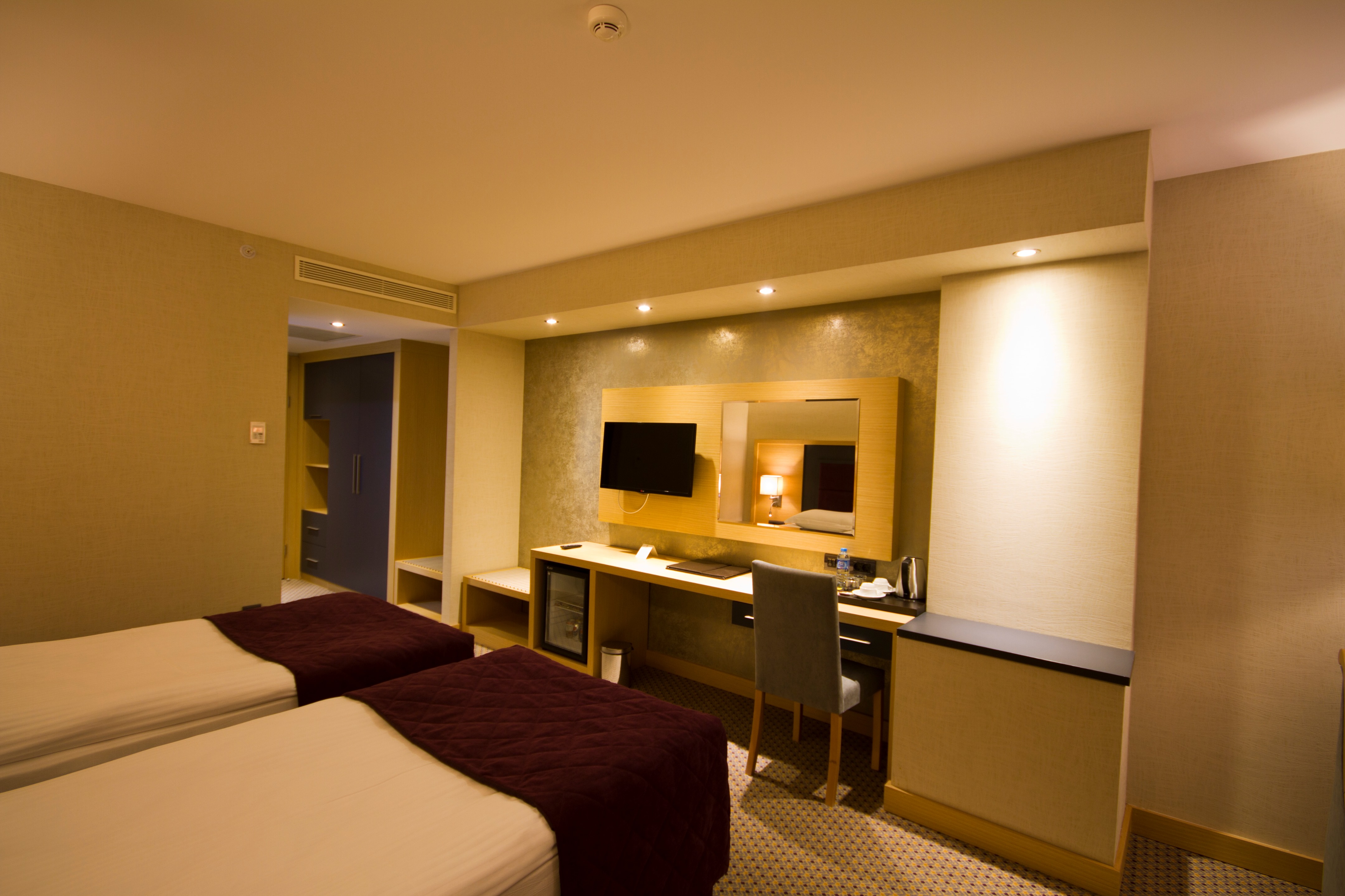 2014 年完成的 SIRINPARK 酒店室内设计项目-8