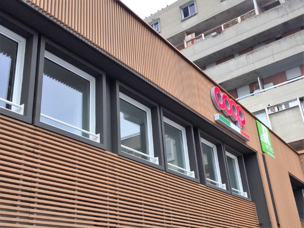 重塑 Coop 购物中心,木质复合材料打造现代购物空间-5