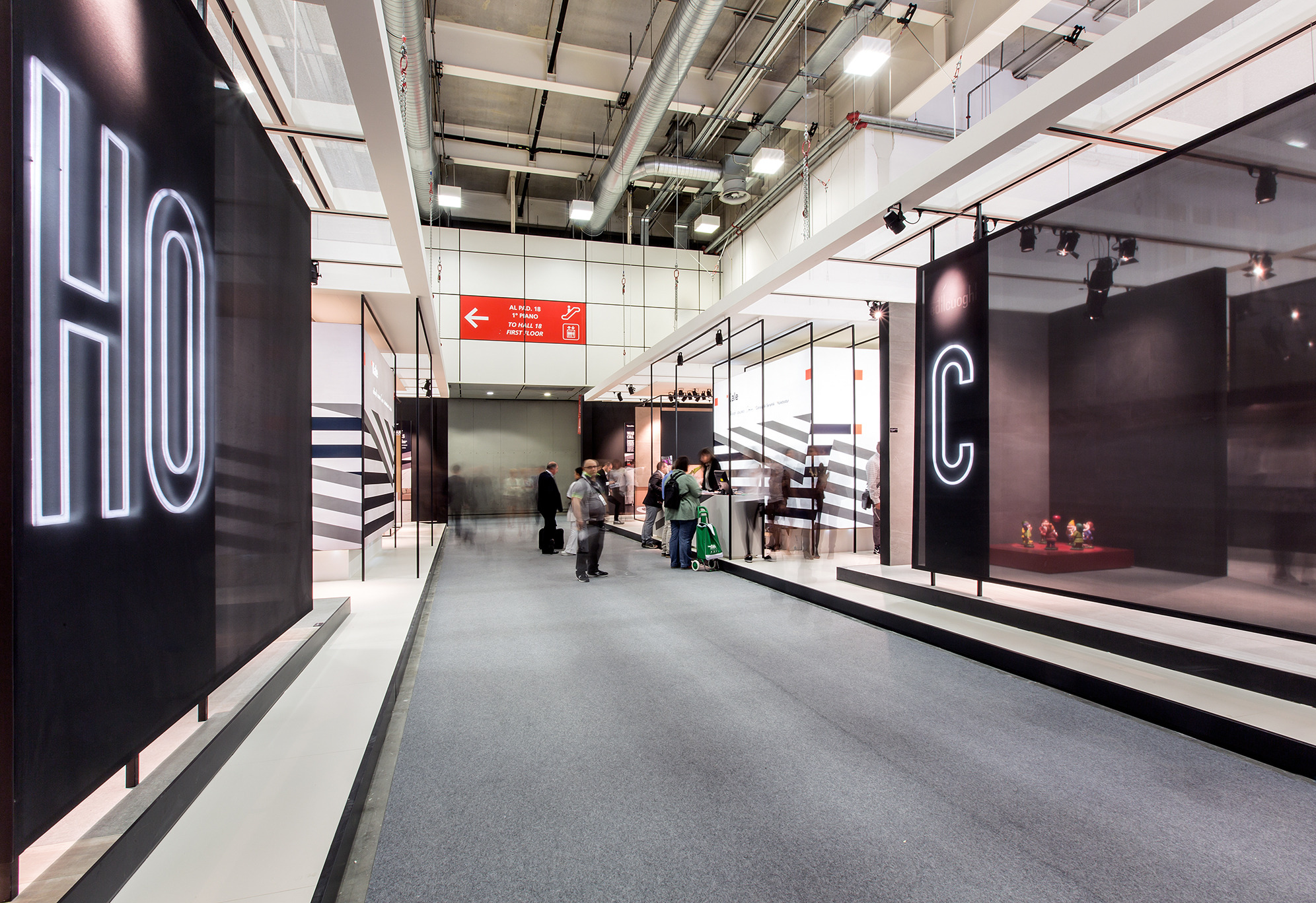 2016 年意大利博洛尼亚陶瓷展 KALE 陶瓷展位设计-39