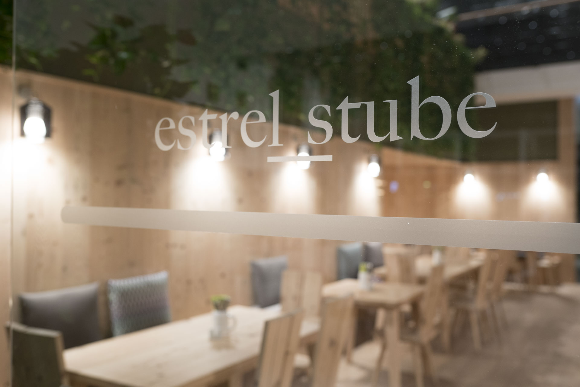 柏林大酒店餐厅“Stube”-15