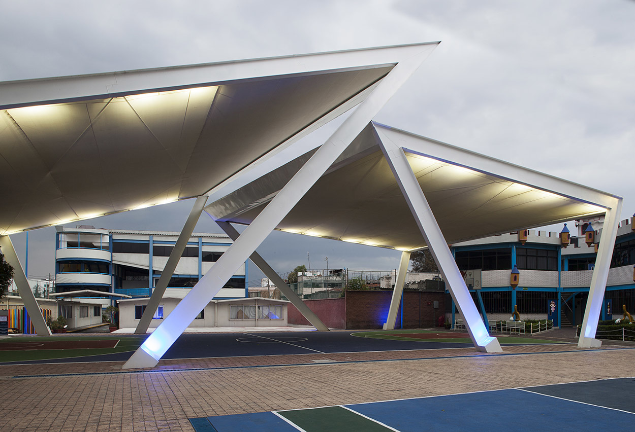 墨西哥瓦拉多利德中学室内设计-39