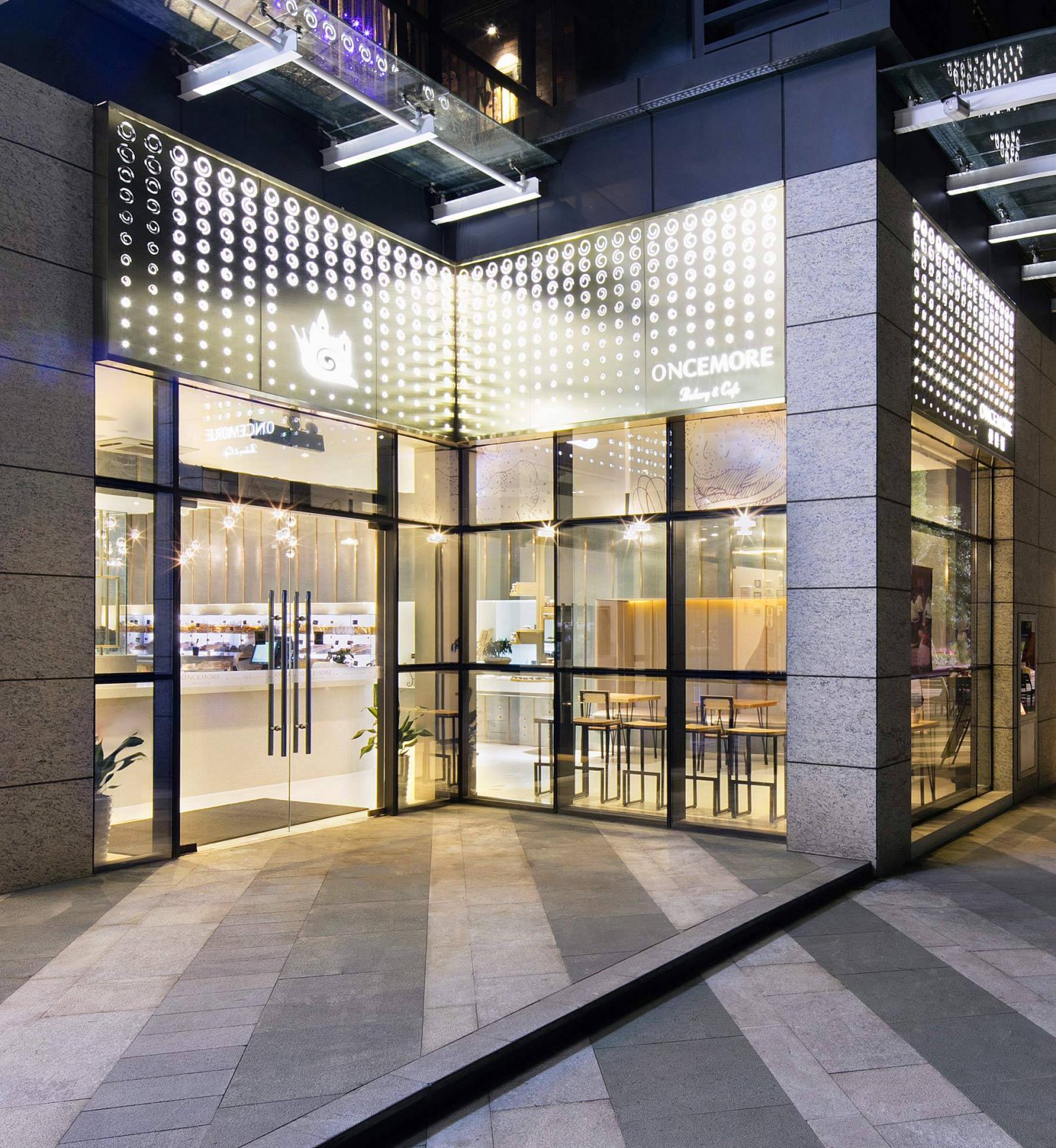 深圳 Oncemore 面包店 | 现代餐饮空间的新诠释-2