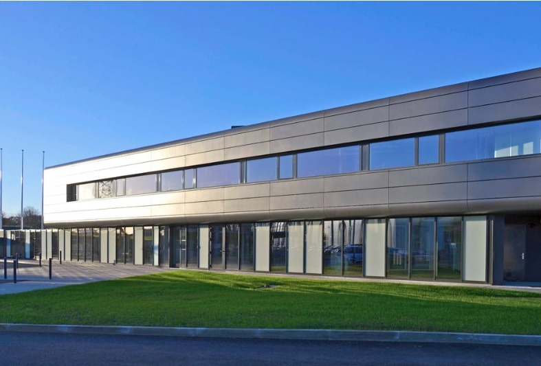 2017 年完成的 AC3 信息科技总部办公楼设计-1