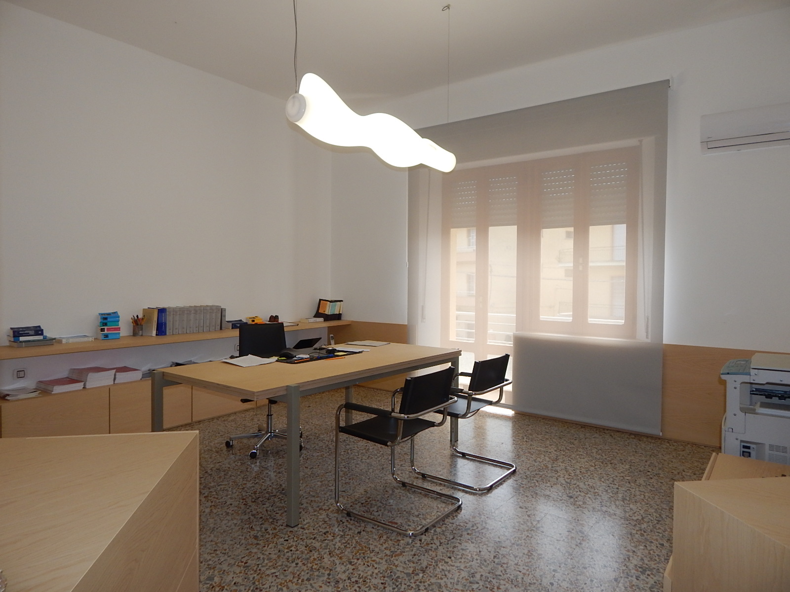 共享空间中的舒适律所设计-1