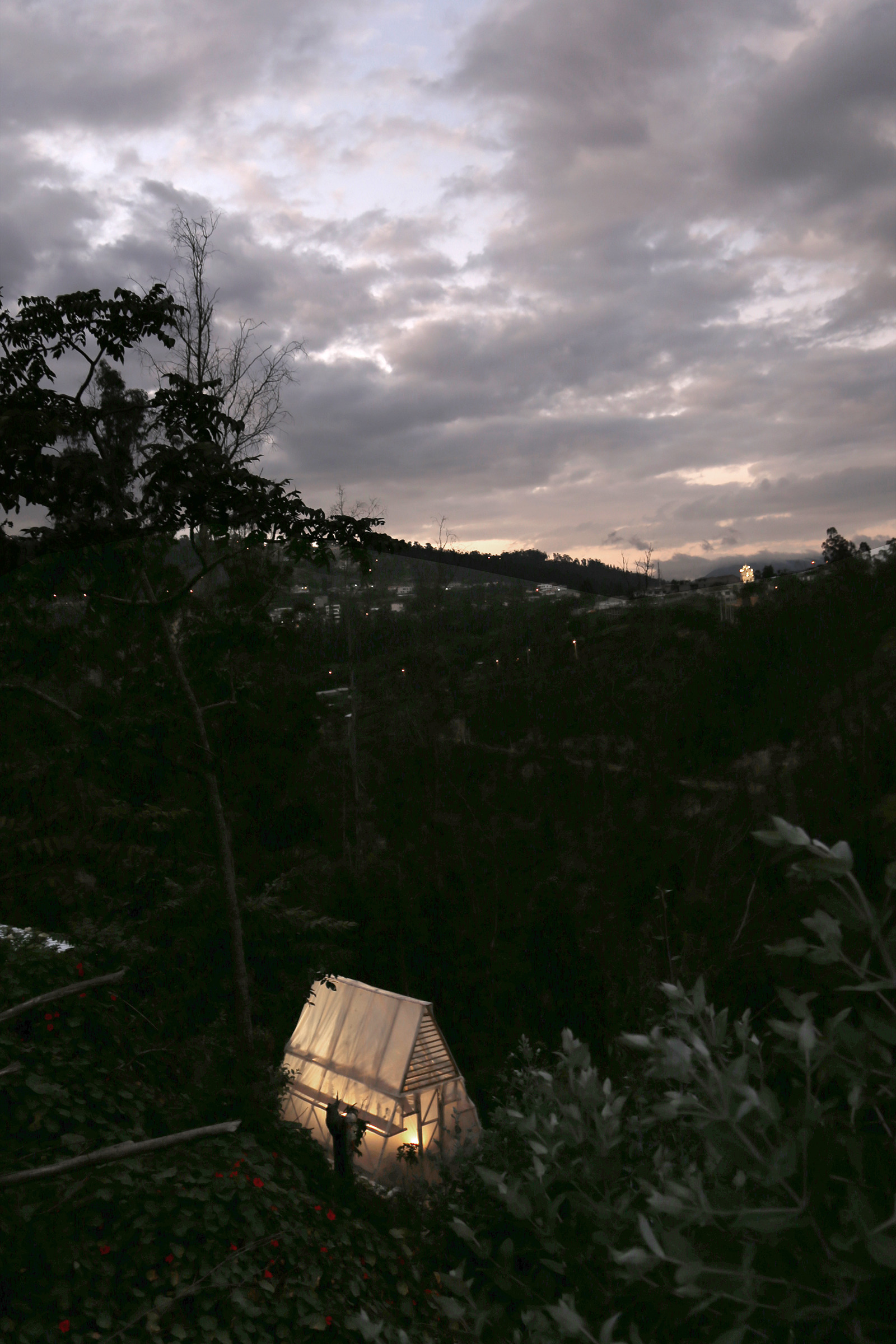 厄瓜多尔蔬菜三角温室 · 赋权社区绿色家园-10