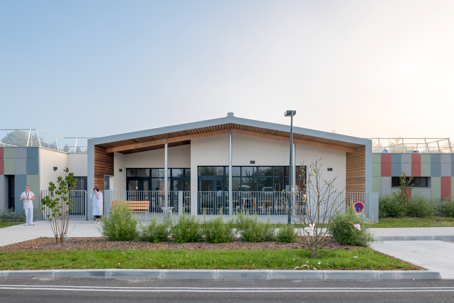 养老医疗中心 Barail | 关爱老年人的温馨家园-28