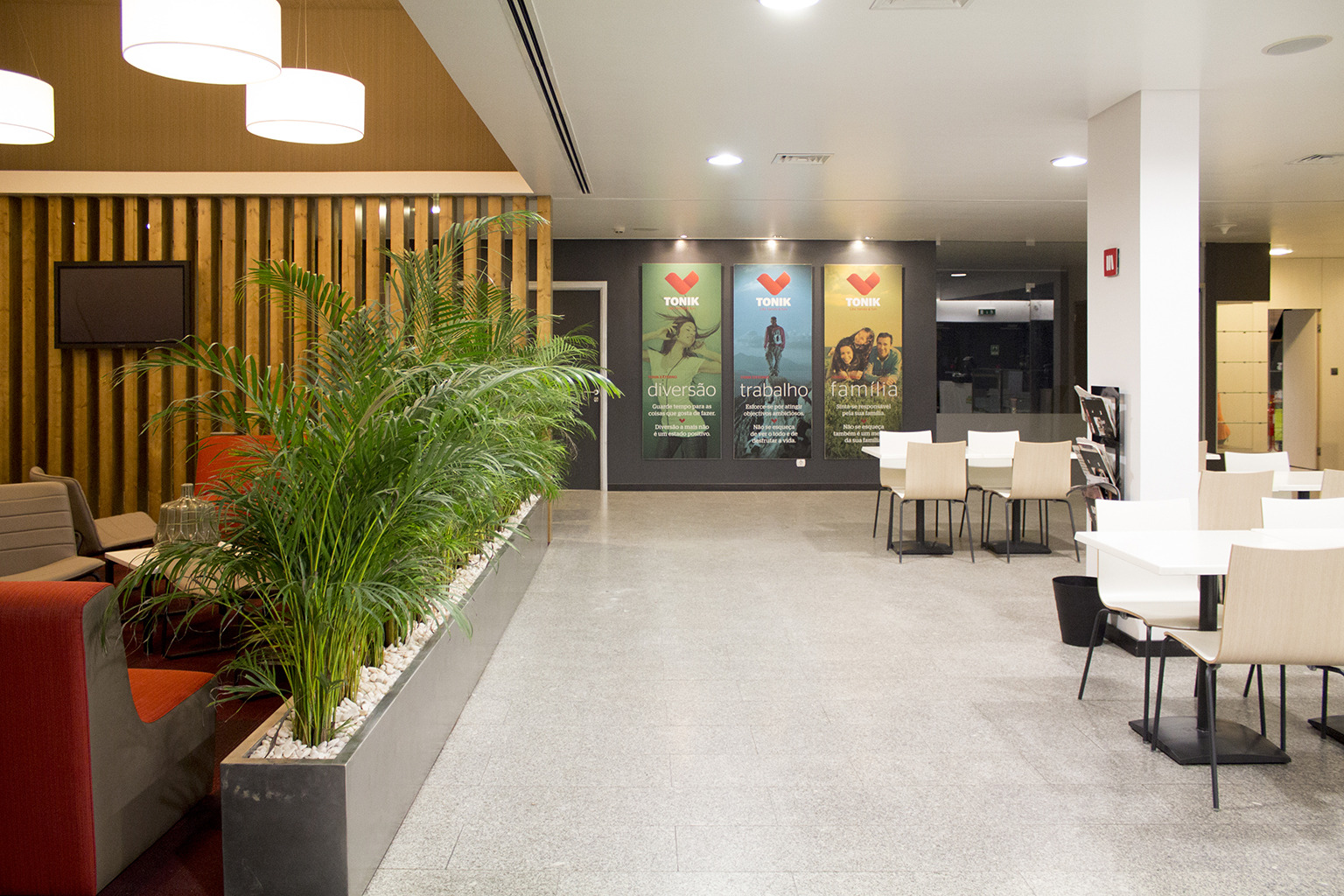 高端健身会所的精致室内设计-23