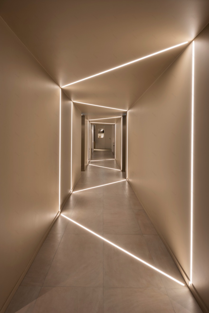 温暖中性色调的温泉疗养空间-3