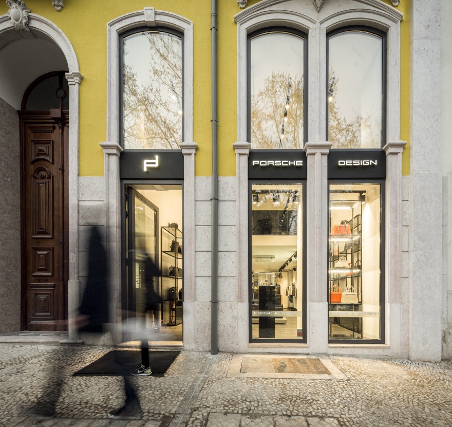Porsche Design 打造豪华购物空间-0