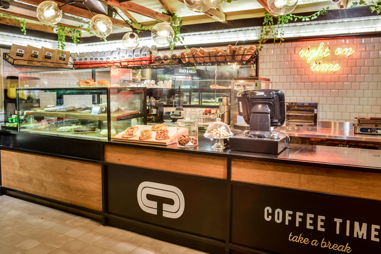 工业风咖啡厅-11