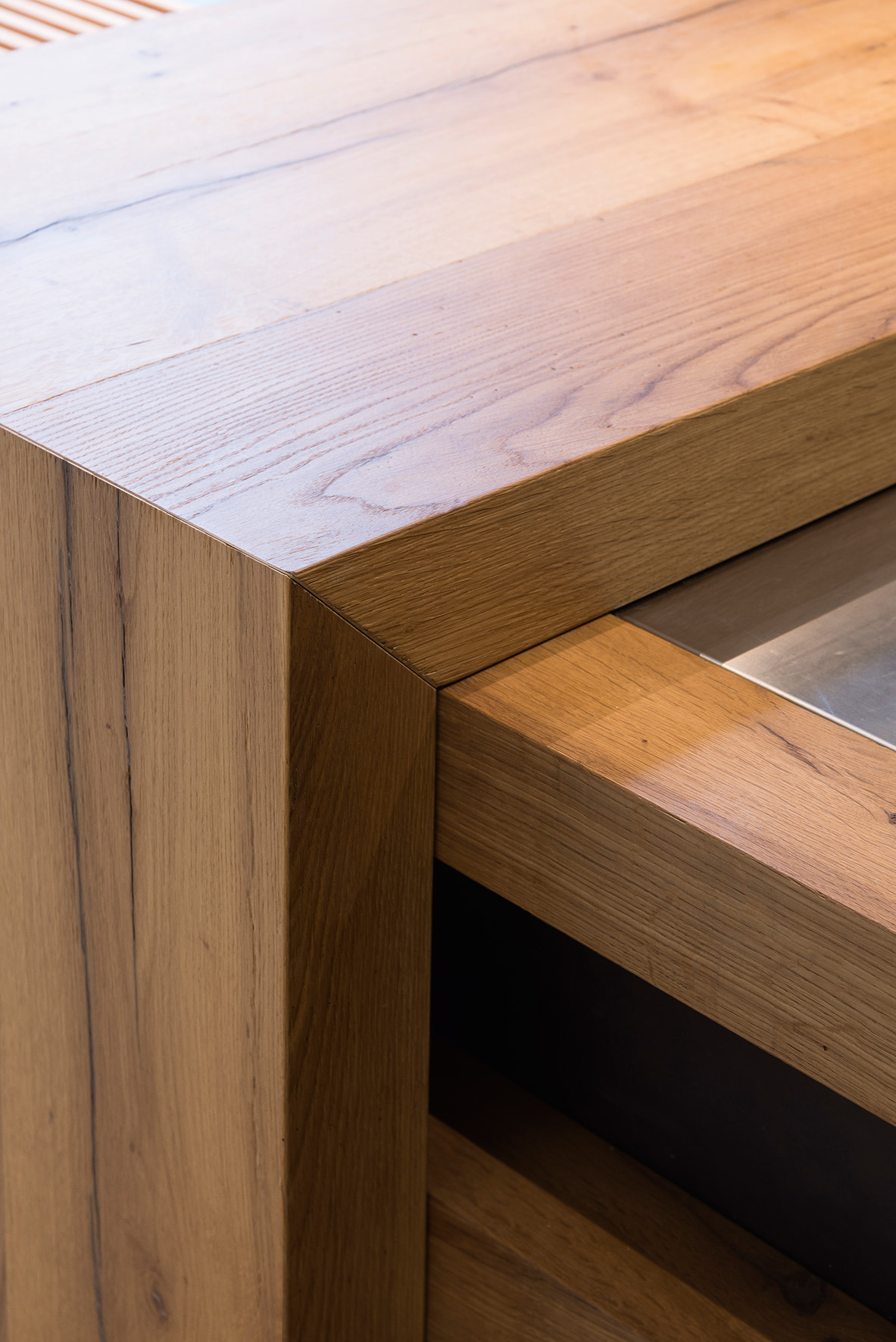 米兰“Love it”旗舰店,美食体验的室内设计盛宴-10