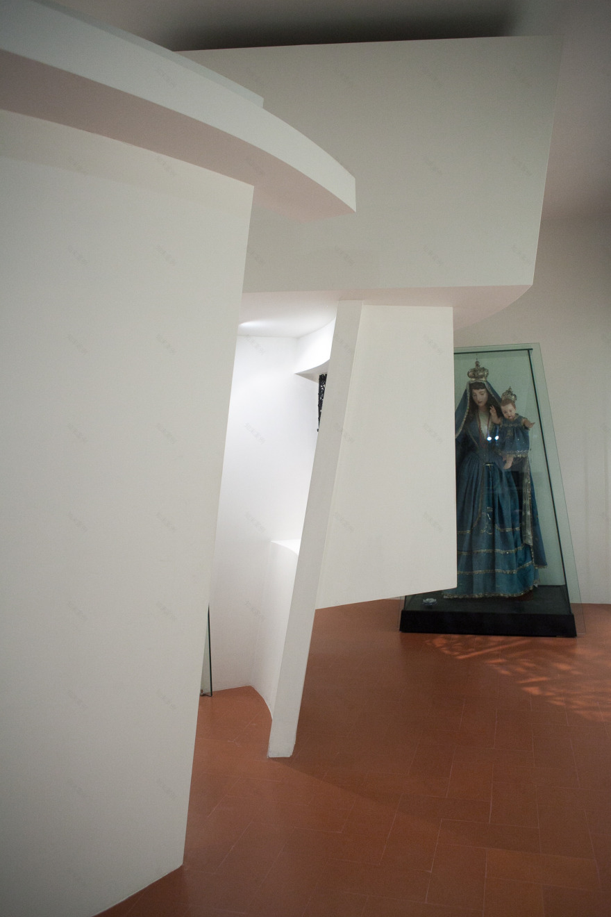 湖中古修道院的重生 · 圣菲利帕 mareri 博物馆-15