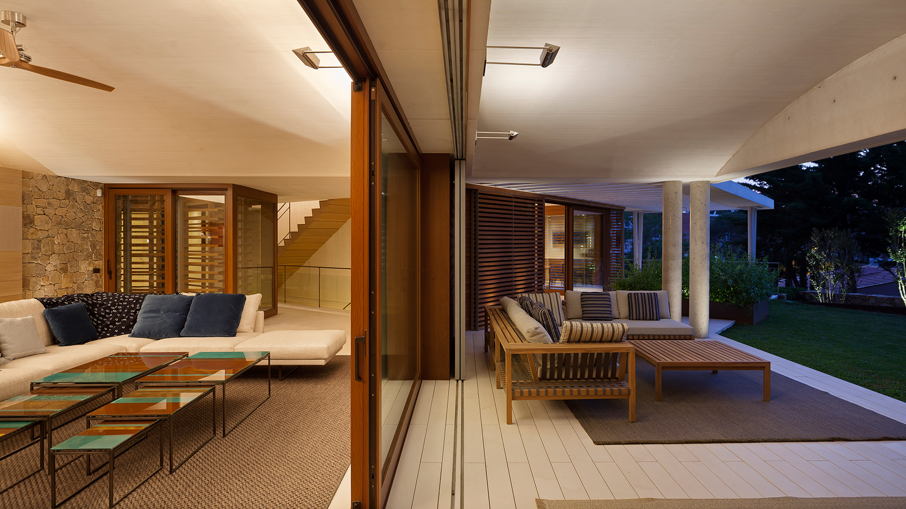 光与环境的完美结合——已故建筑师 Tonet Sunyer 的遗作-12