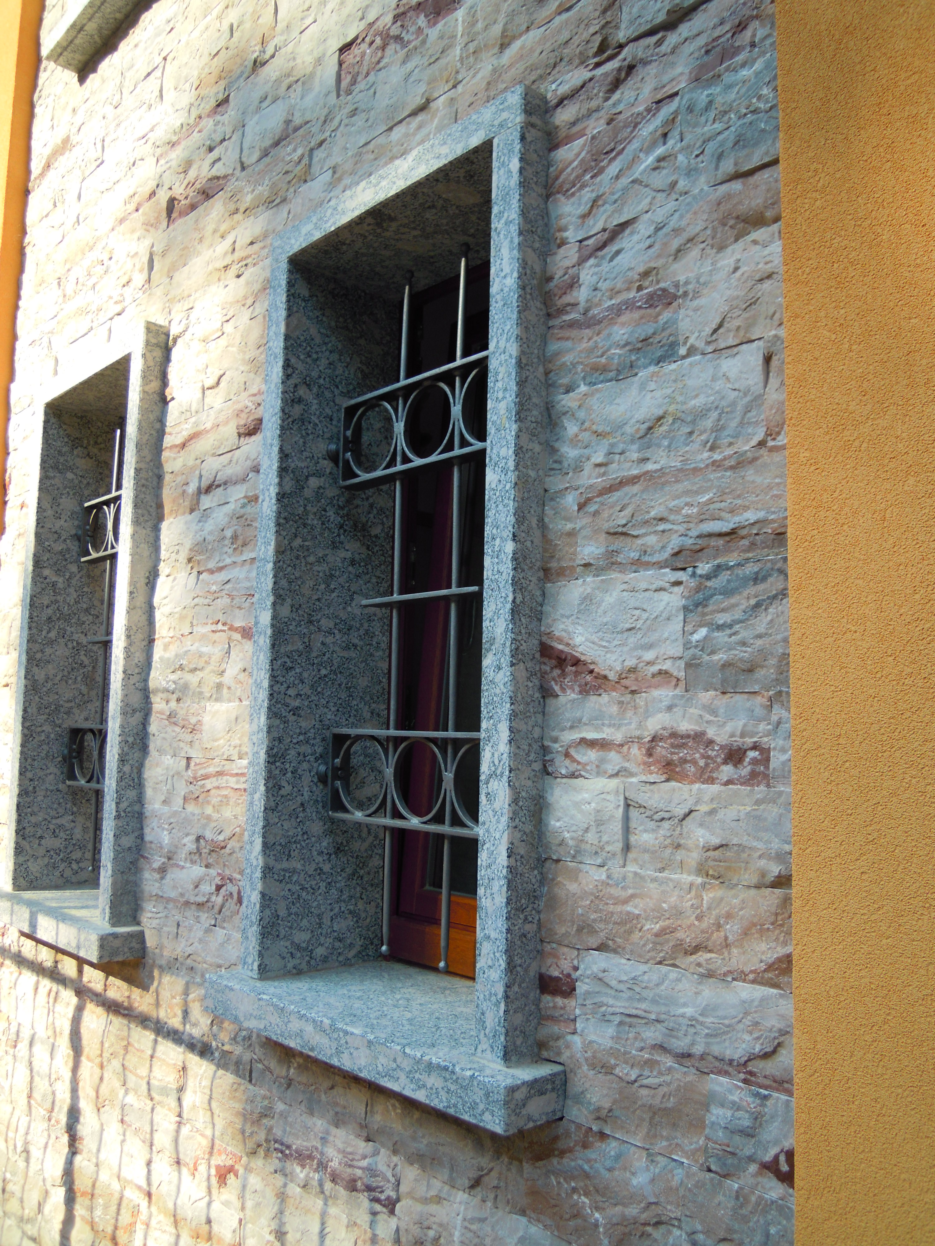 石材装点的意式住宅设计-37