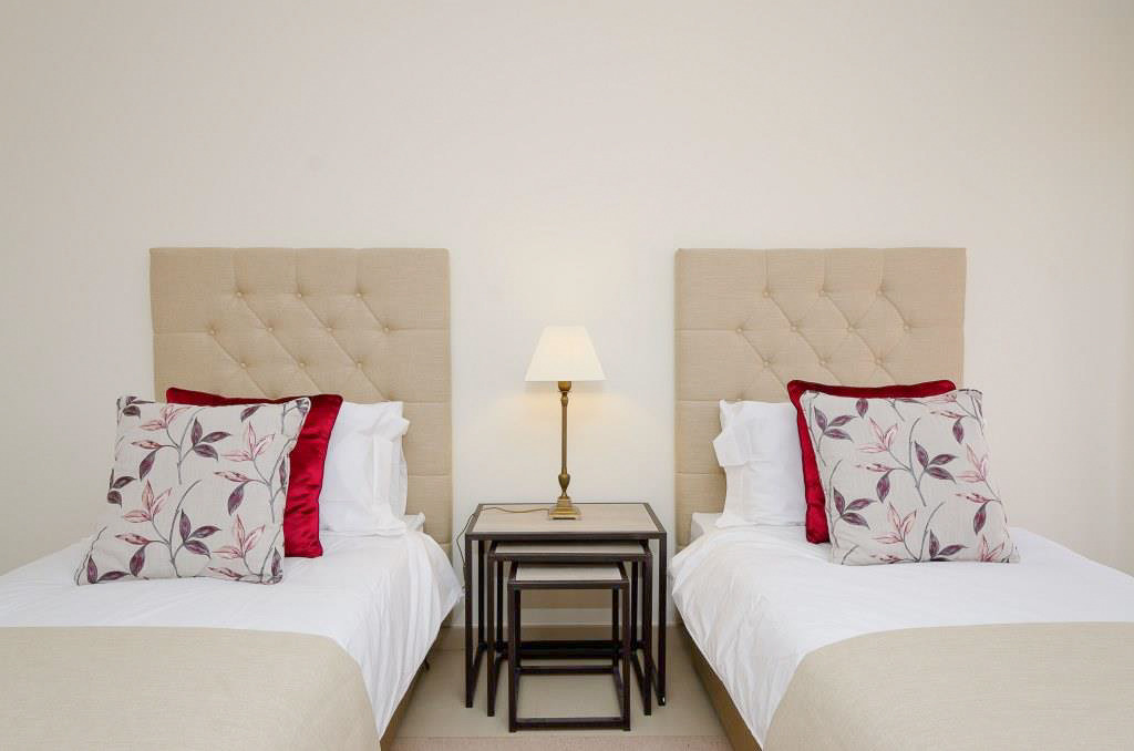 葡萄牙私人别墅的简约魅力-2