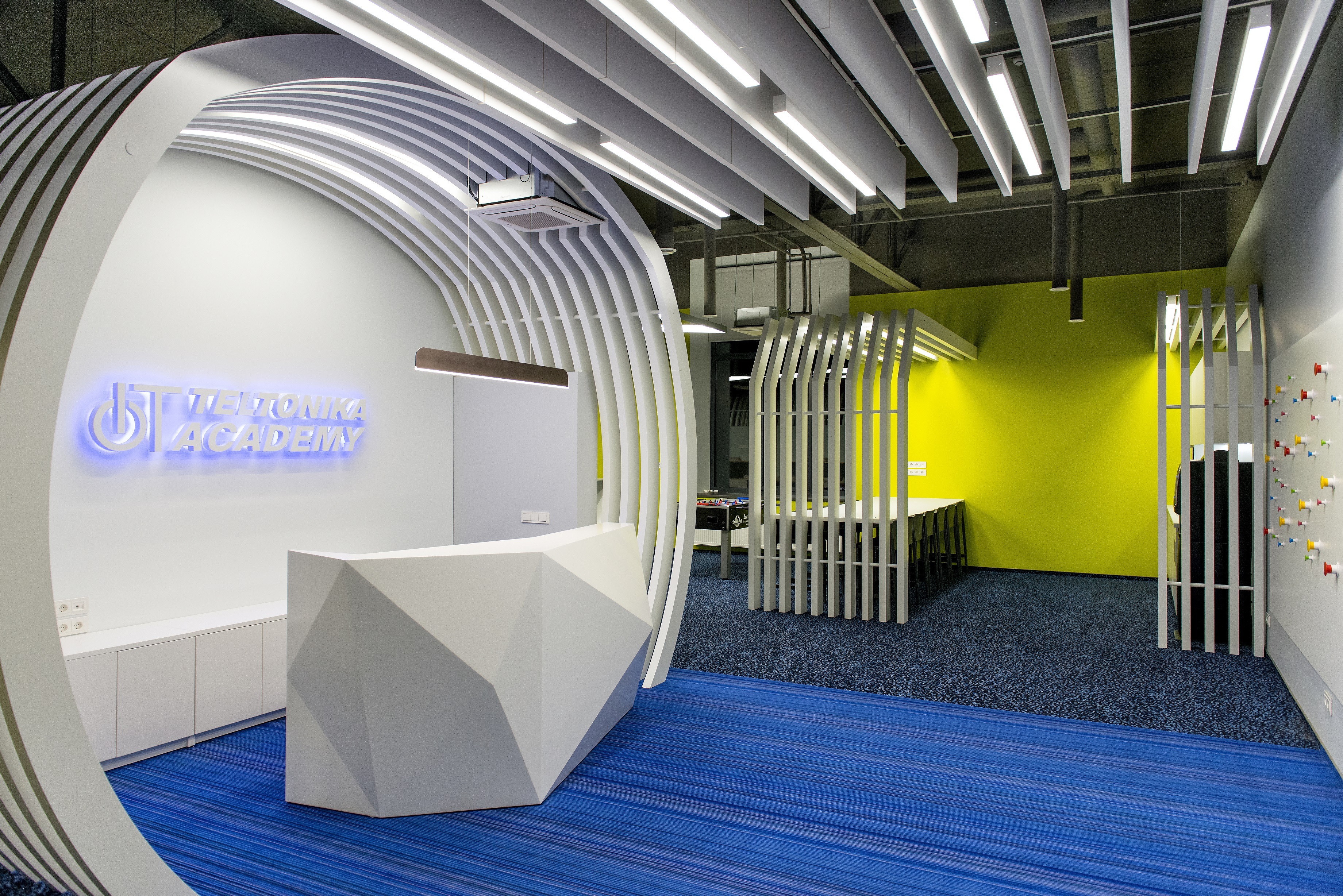 2017 年办公室室内设计案例 | Teltonika 定制办公空间-1