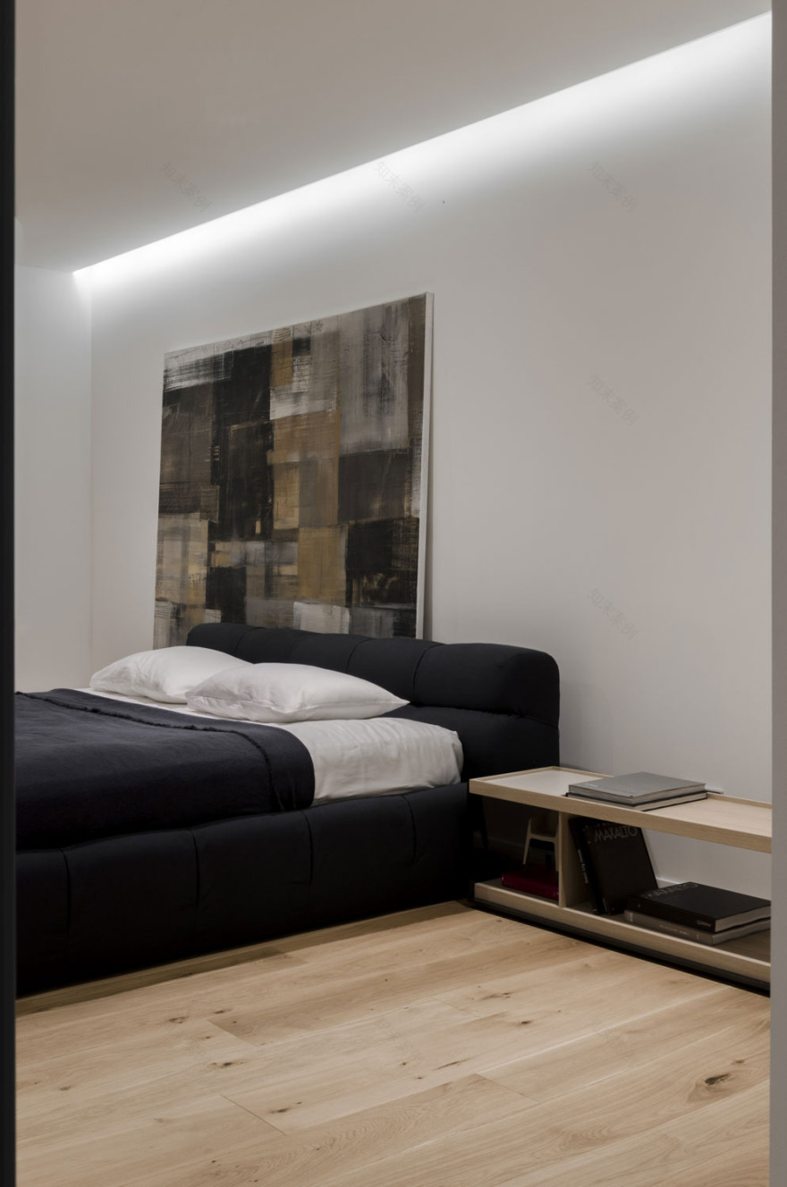 艺术之家 | 融入雕塑感的现代别墅设计-24