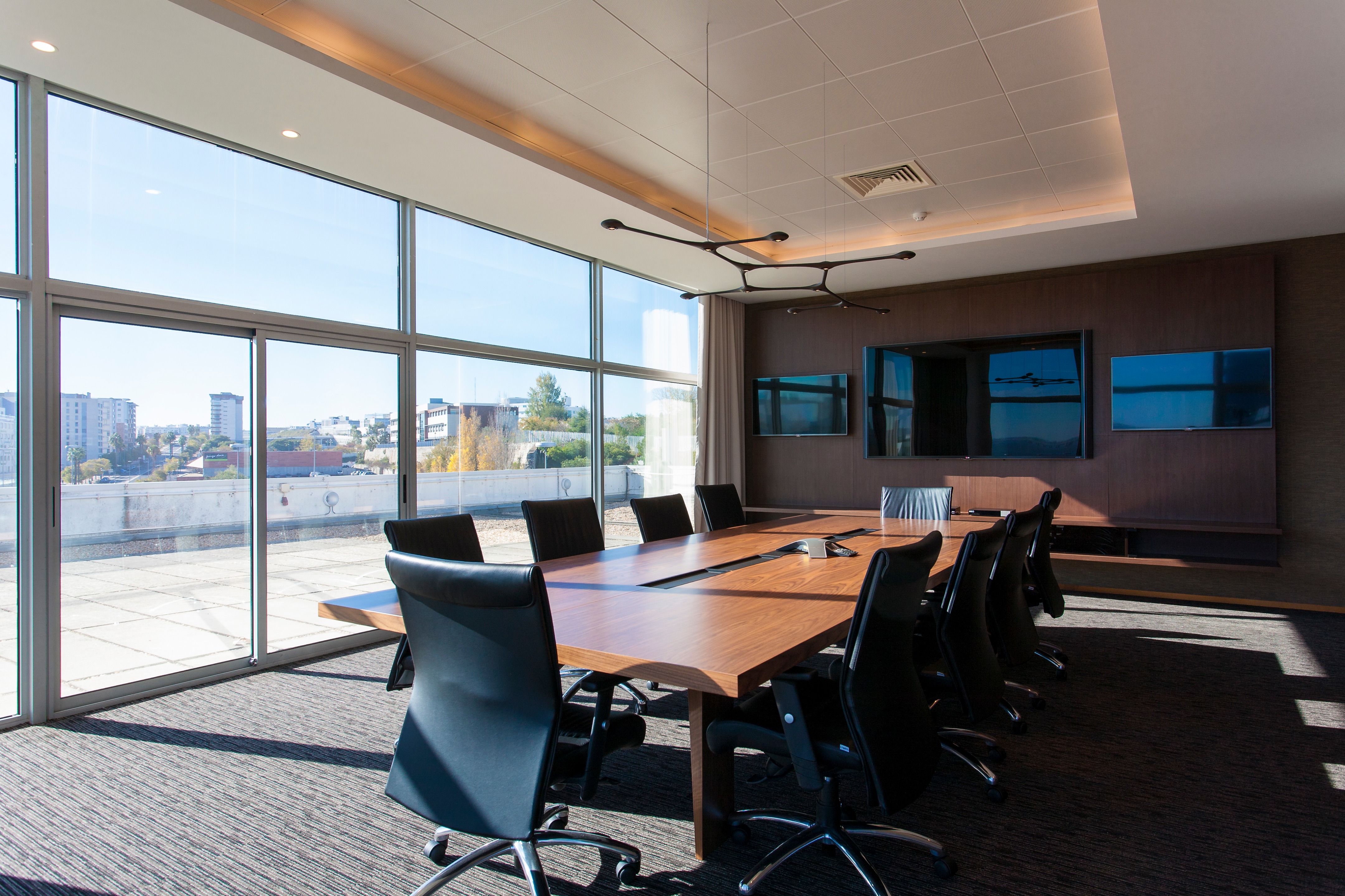 创新科技风，Sport TV 葡萄牙总部室内设计-11