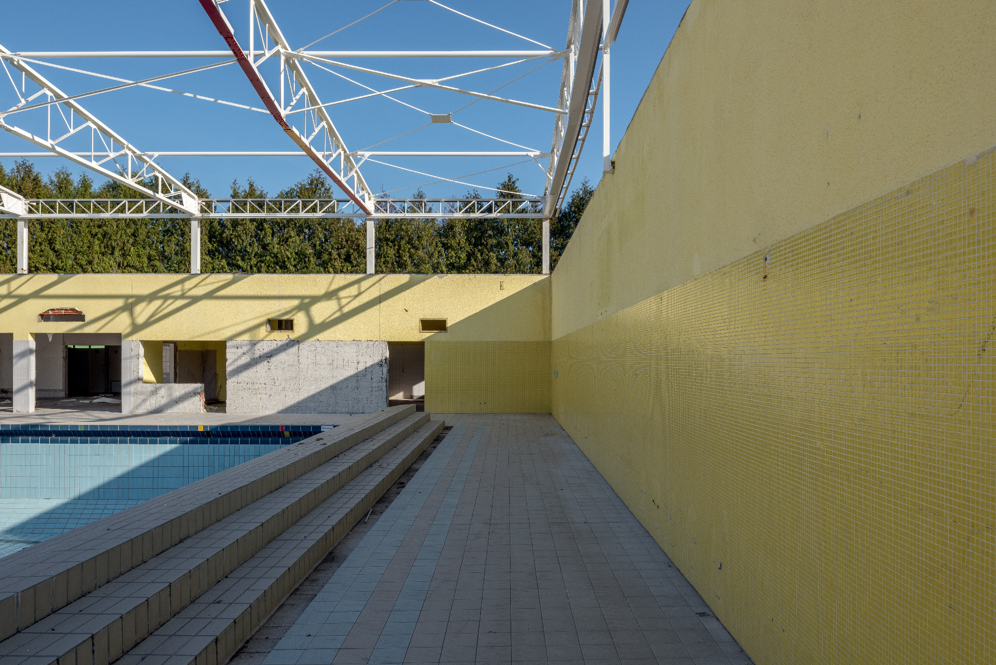 2019 年泳池翻新大作 | 普雷洛伊泳池改造-10