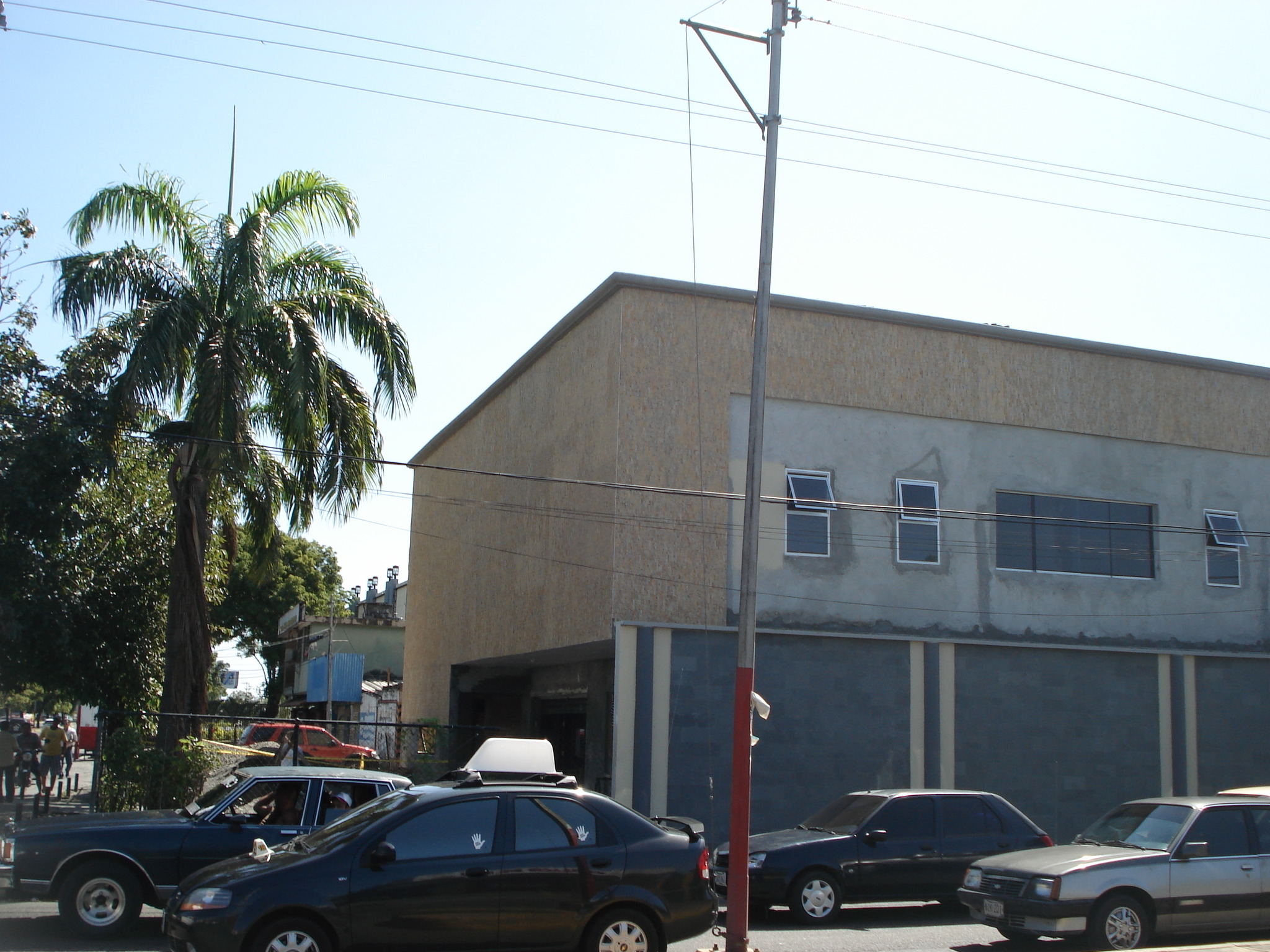 2009 年完工的复合媒体办公大楼设计-24