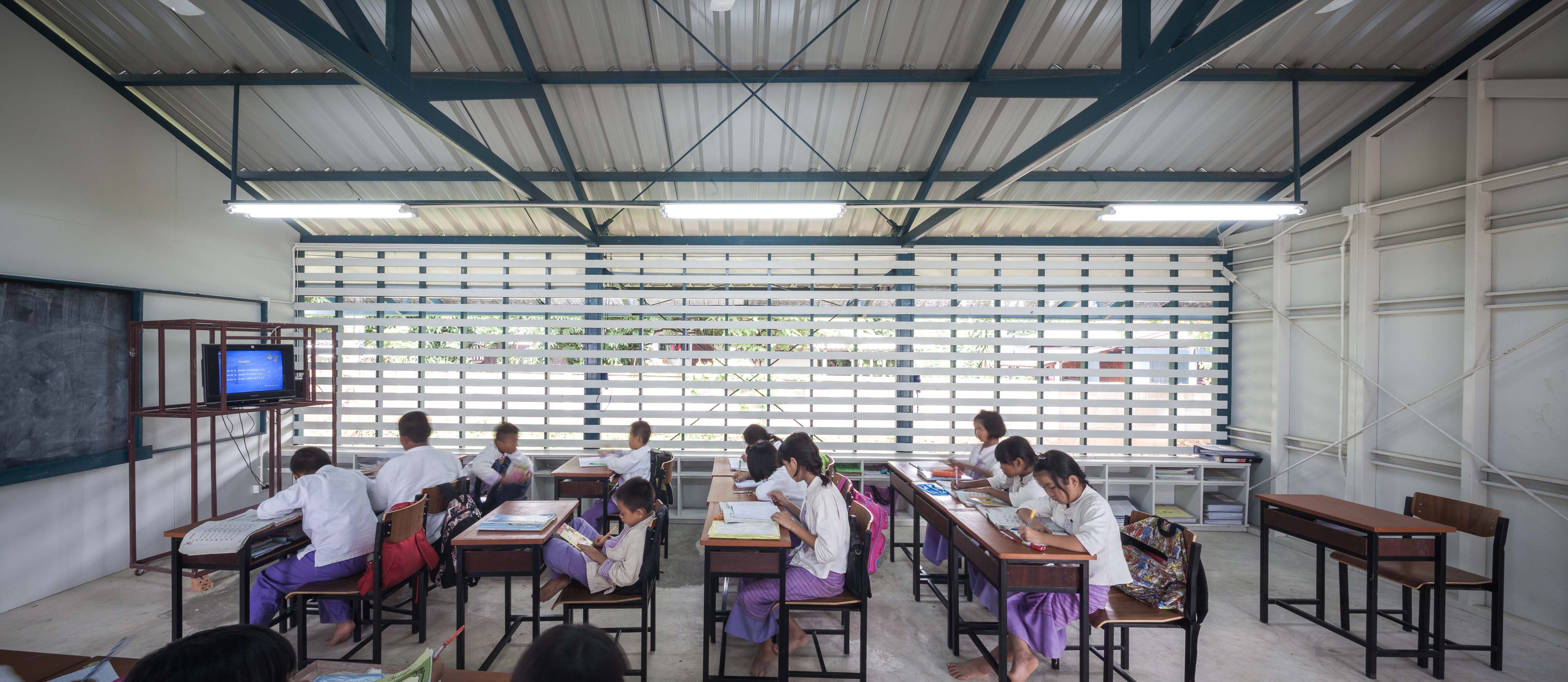 紧急救灾学校,抗击自然灾害的建筑设计-4