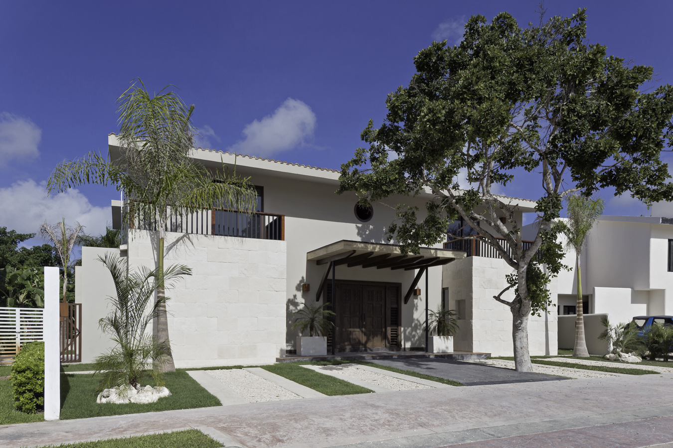 佩利卡诺斯 42 号私人住宅 极简风格设计-1