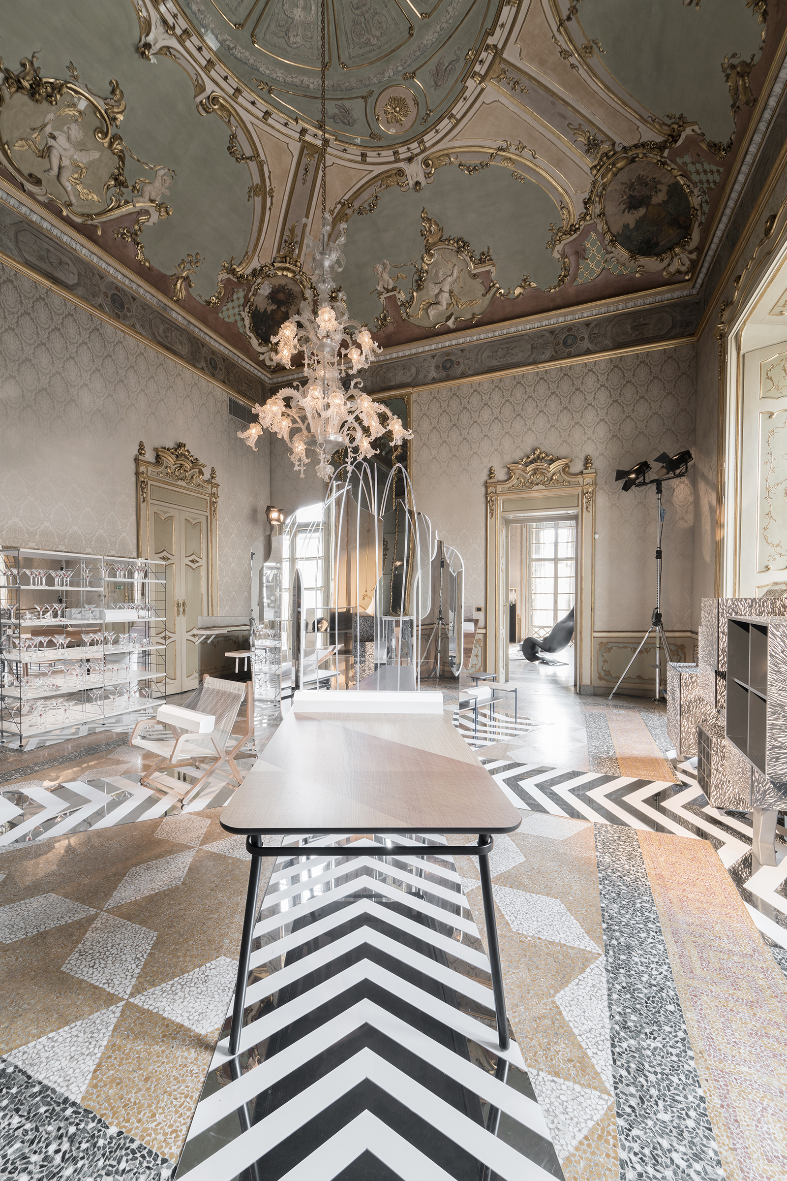 轻质空间 · Valresa 米兰展览设计-11