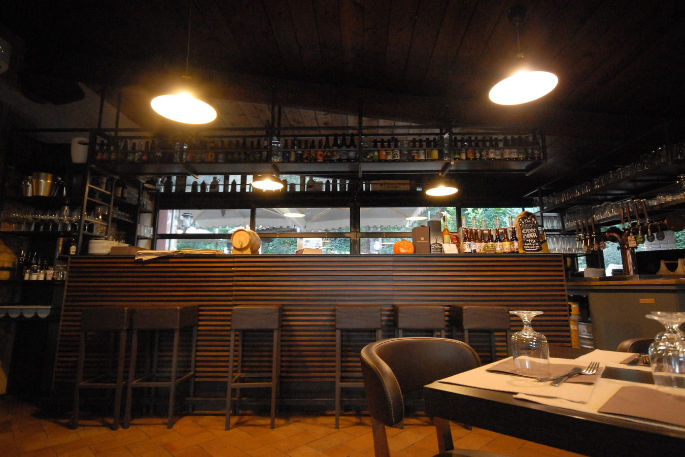 2017 年完成的意大利餐厅室内设计案例-28