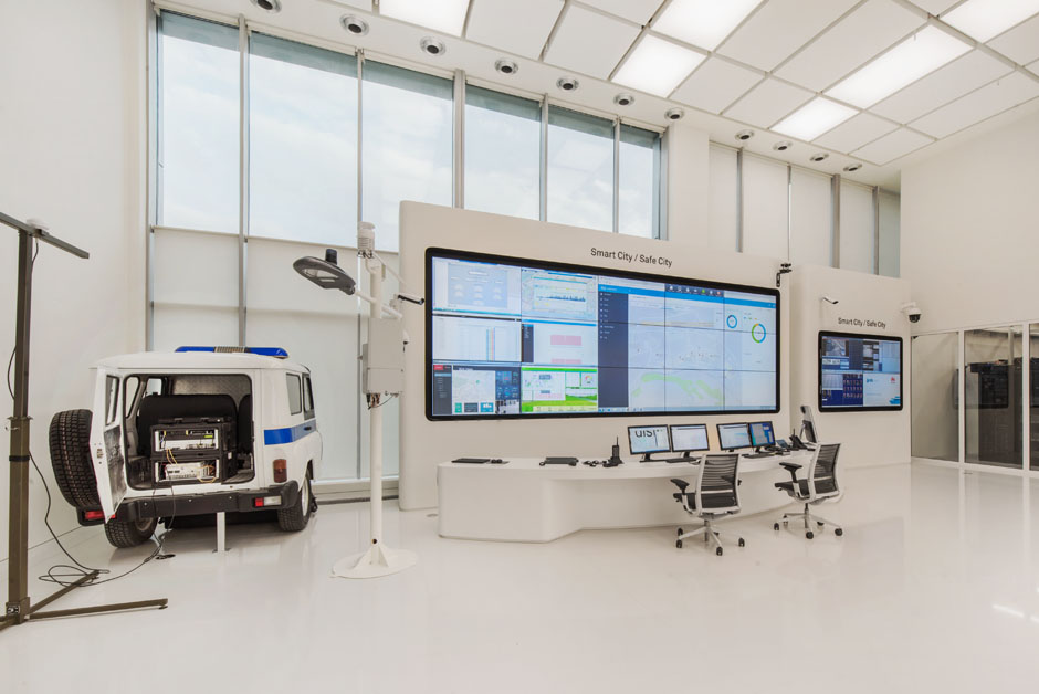 华为展厅——现代科技与空间的完美结合-18