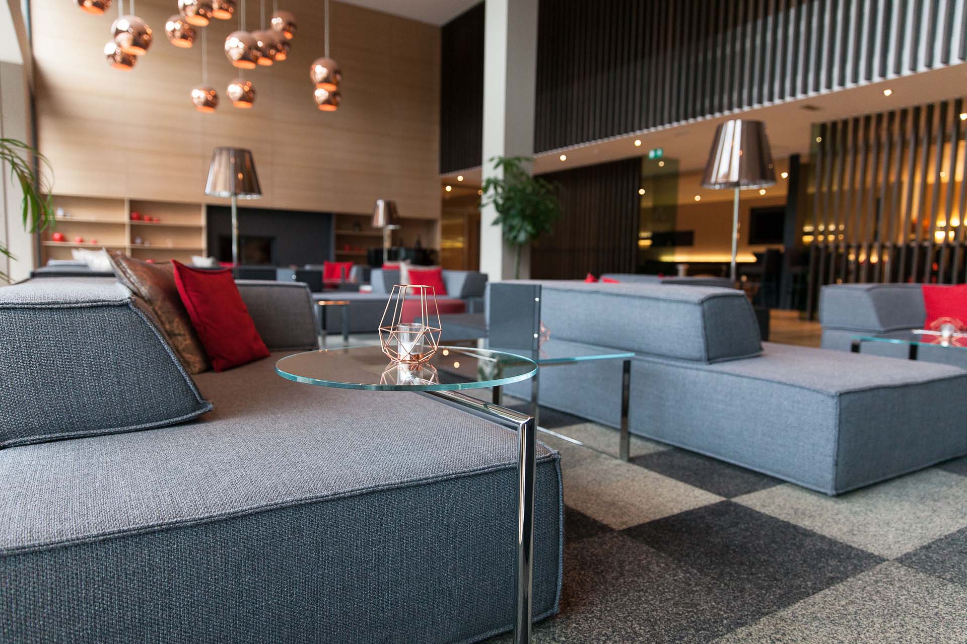 酒店“变色龙”大厅设计-2