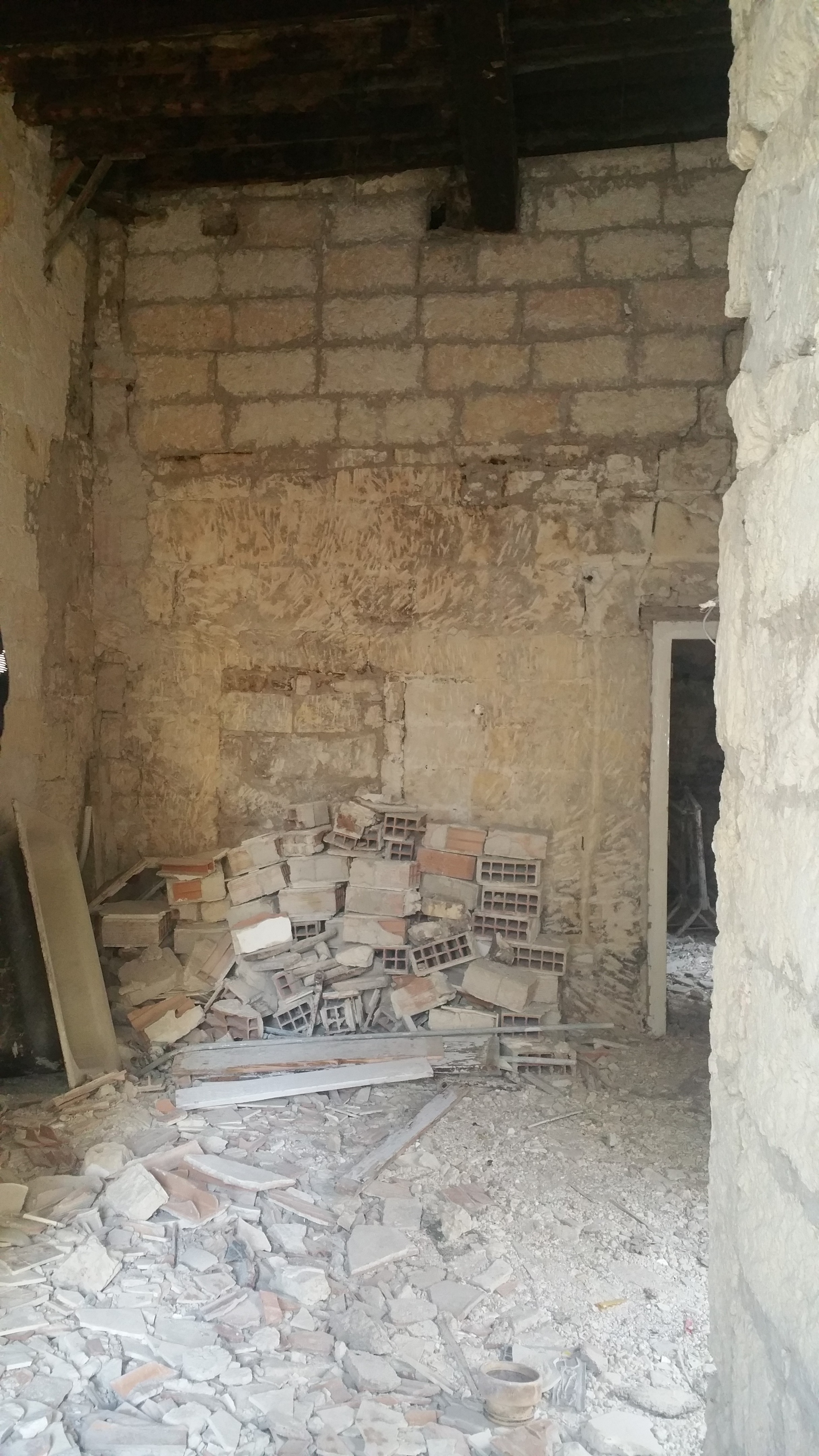 重塑历史 | 意大利 Andria 古城中心建筑修复与现代化-5