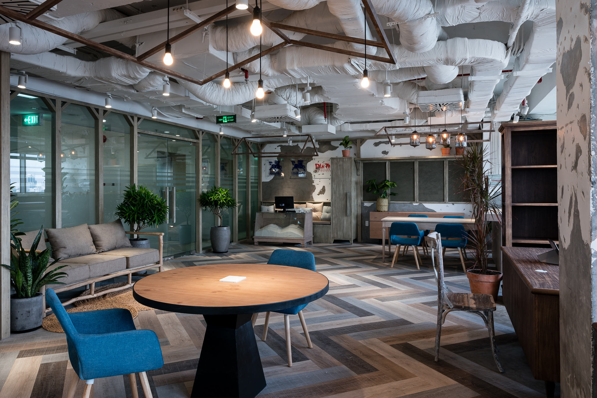 Unipro Office | 现代简约的办公空间-12