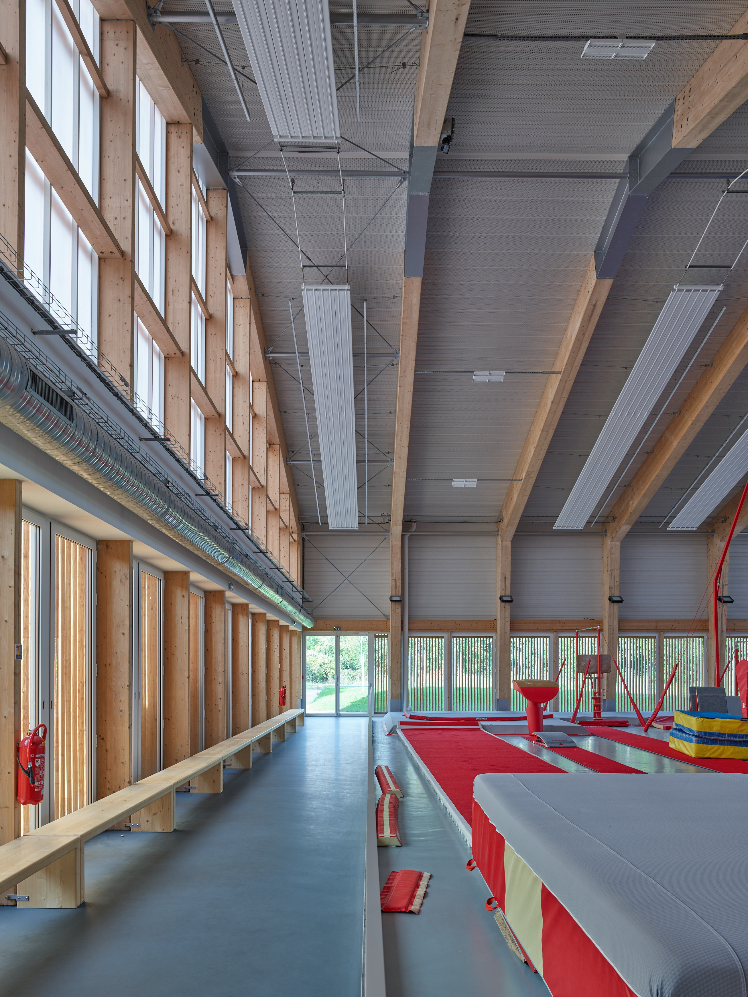 圣格拉蒂安米歇尔·伊达尔戈体育馆-3