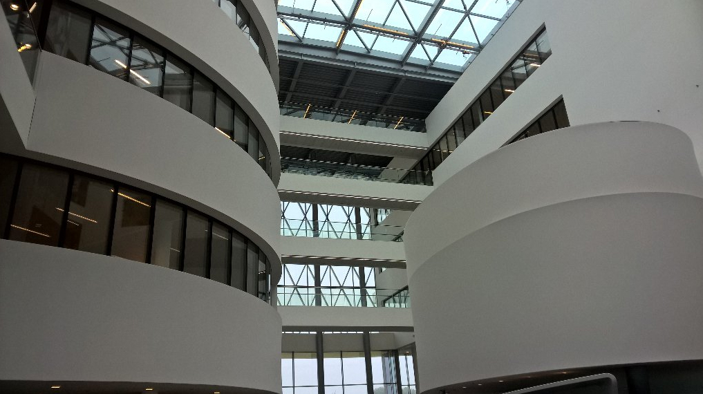 矩阵石材打造比利时高科技公司现代总部-2