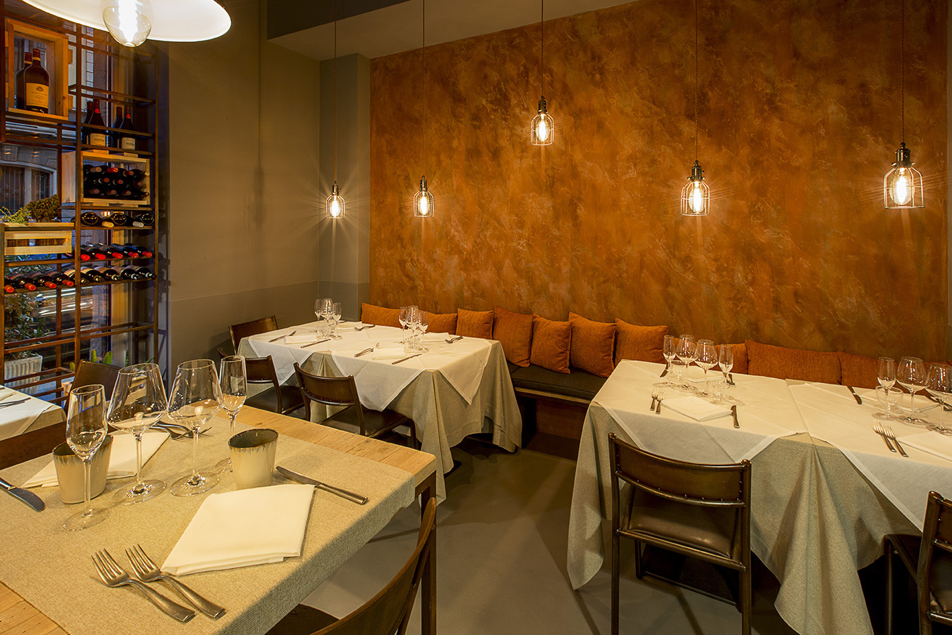 2017 年完成的 Hosteria 餐厅室内设计案例-2