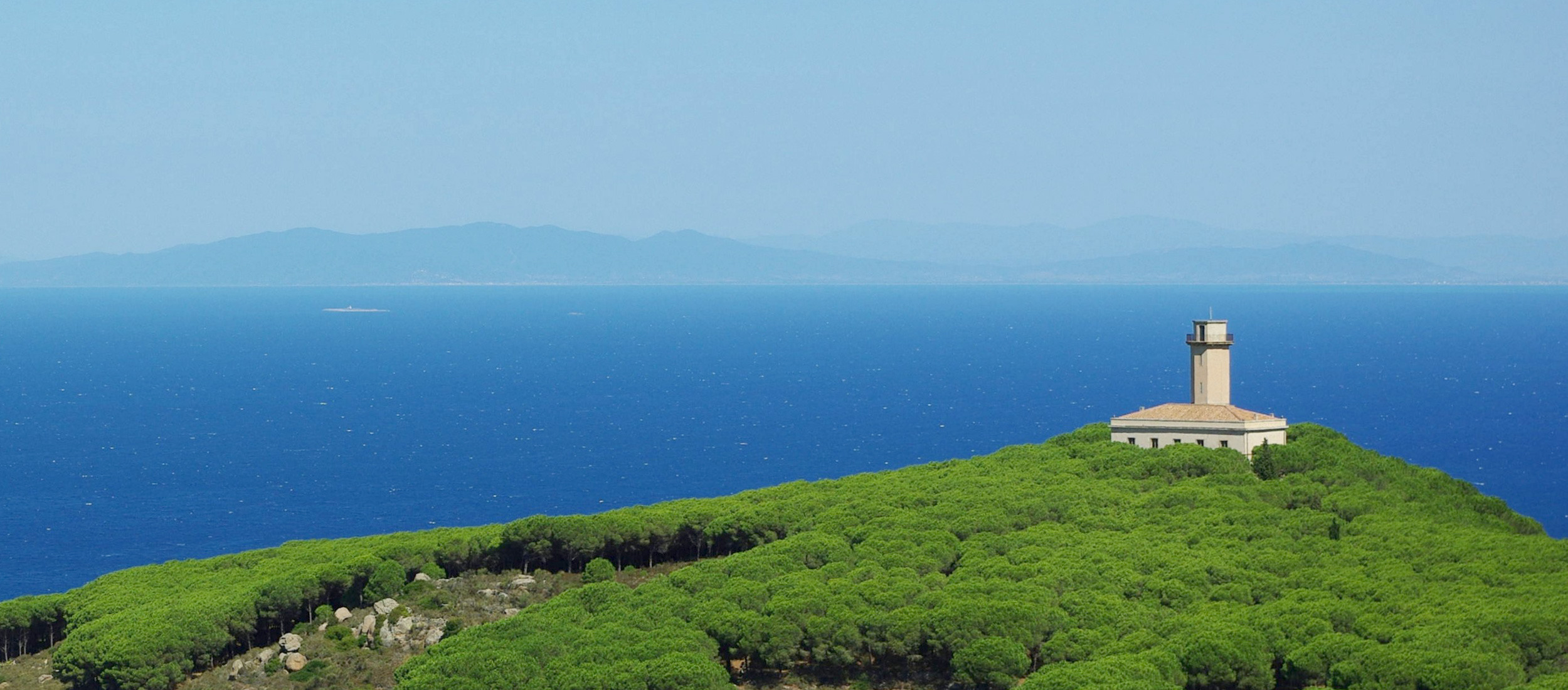 古堡复兴 | 意大利古灯塔修复记-0