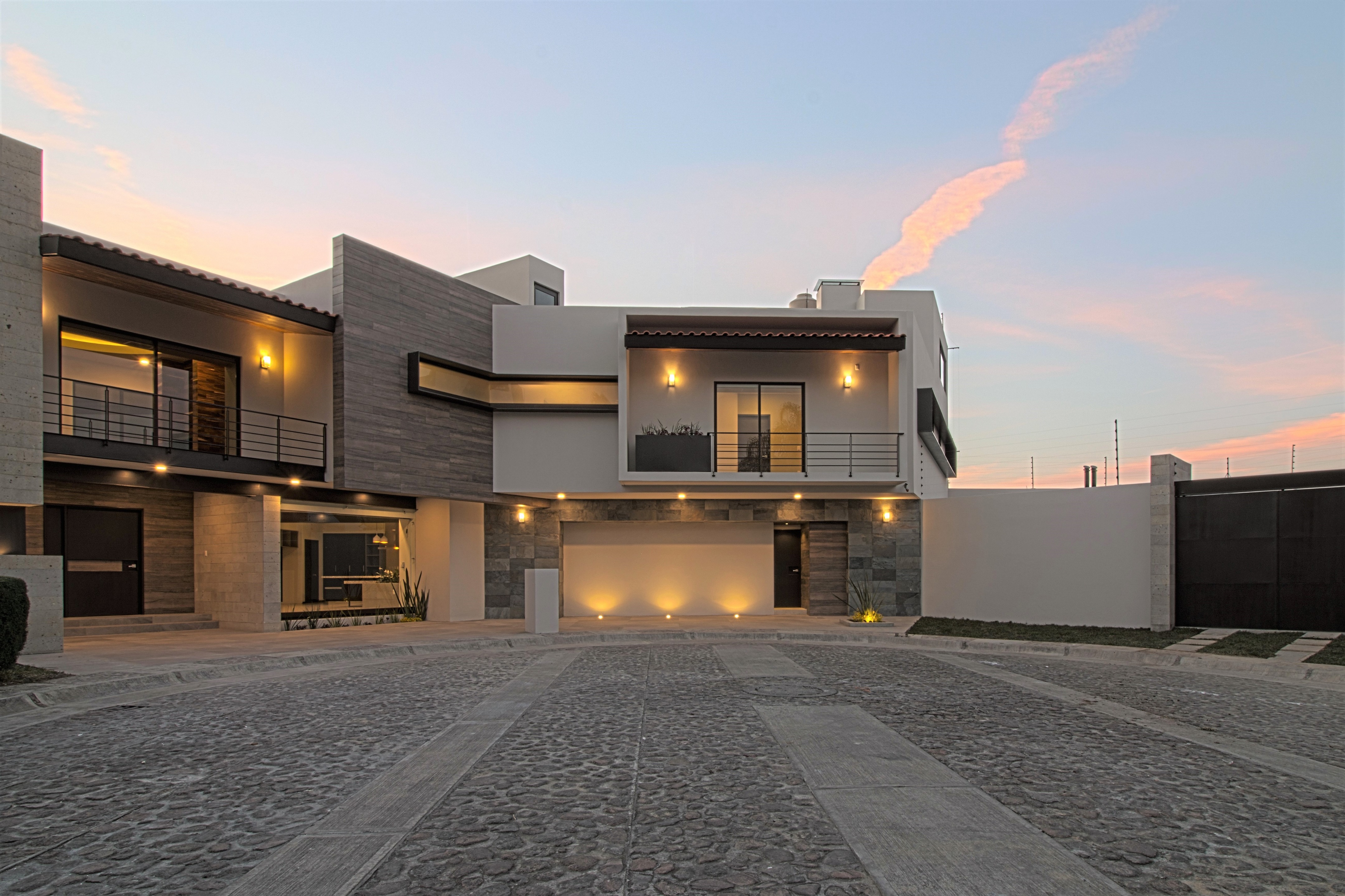 Casa Suarez 现代家庭住宅-1