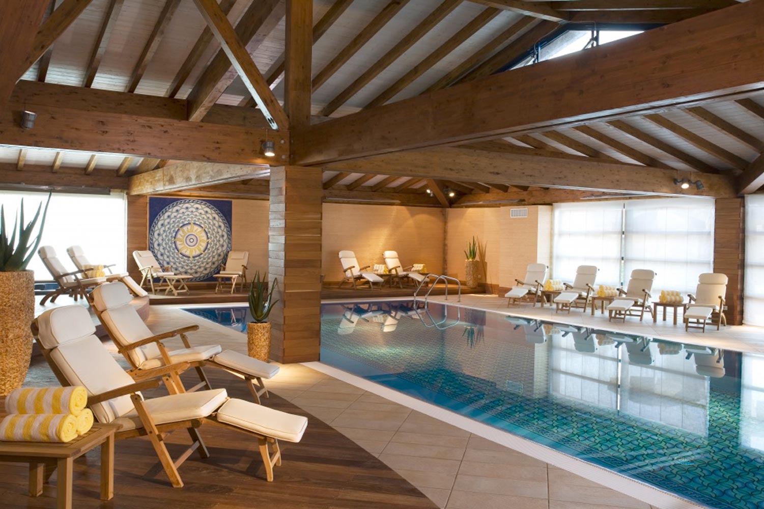 2004 年完成的豪华 5 星级酒店设计案例-14