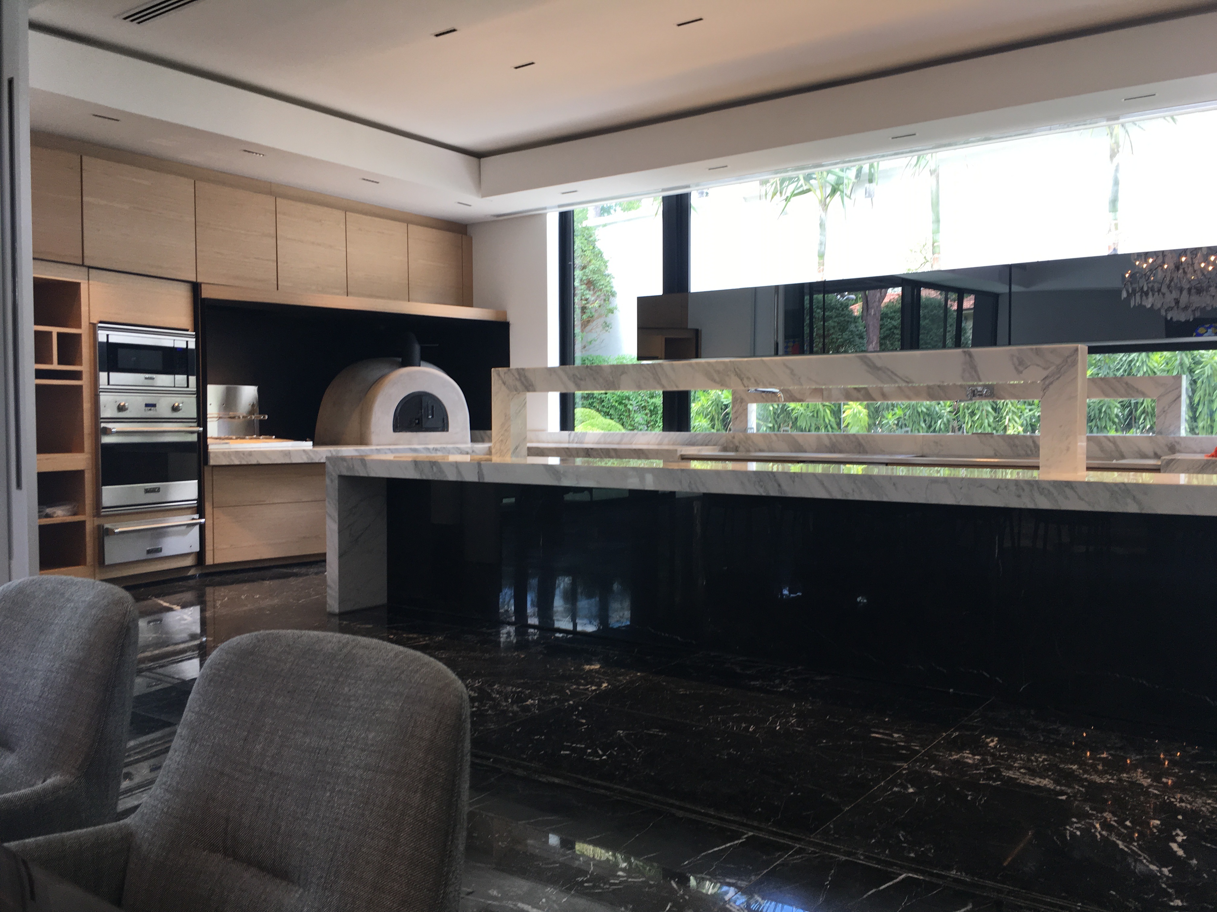 私人豪华别墅，融合传统与创新的室内设计-9