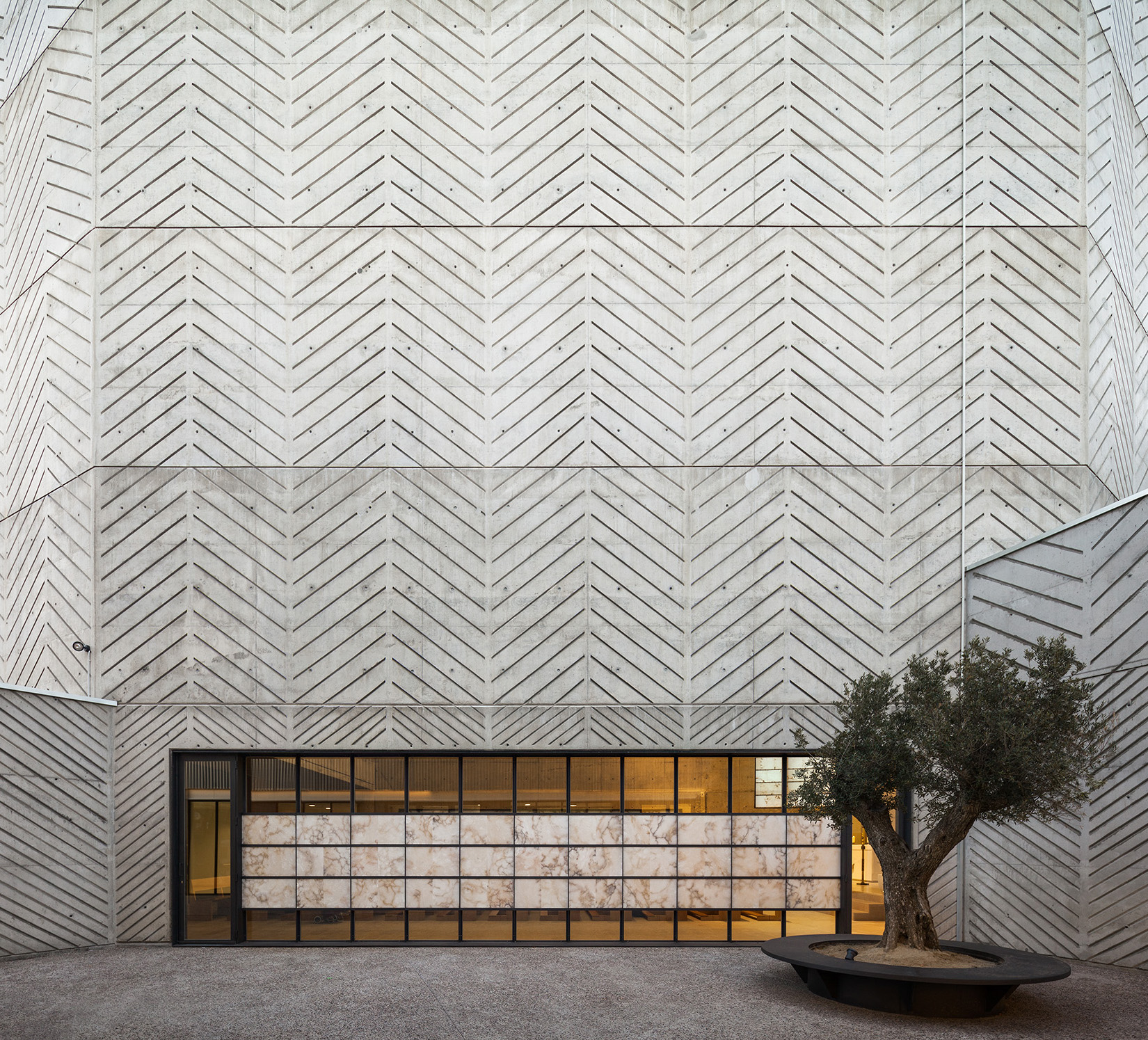 圣玛丽亚阿斯苏普塔教堂-17